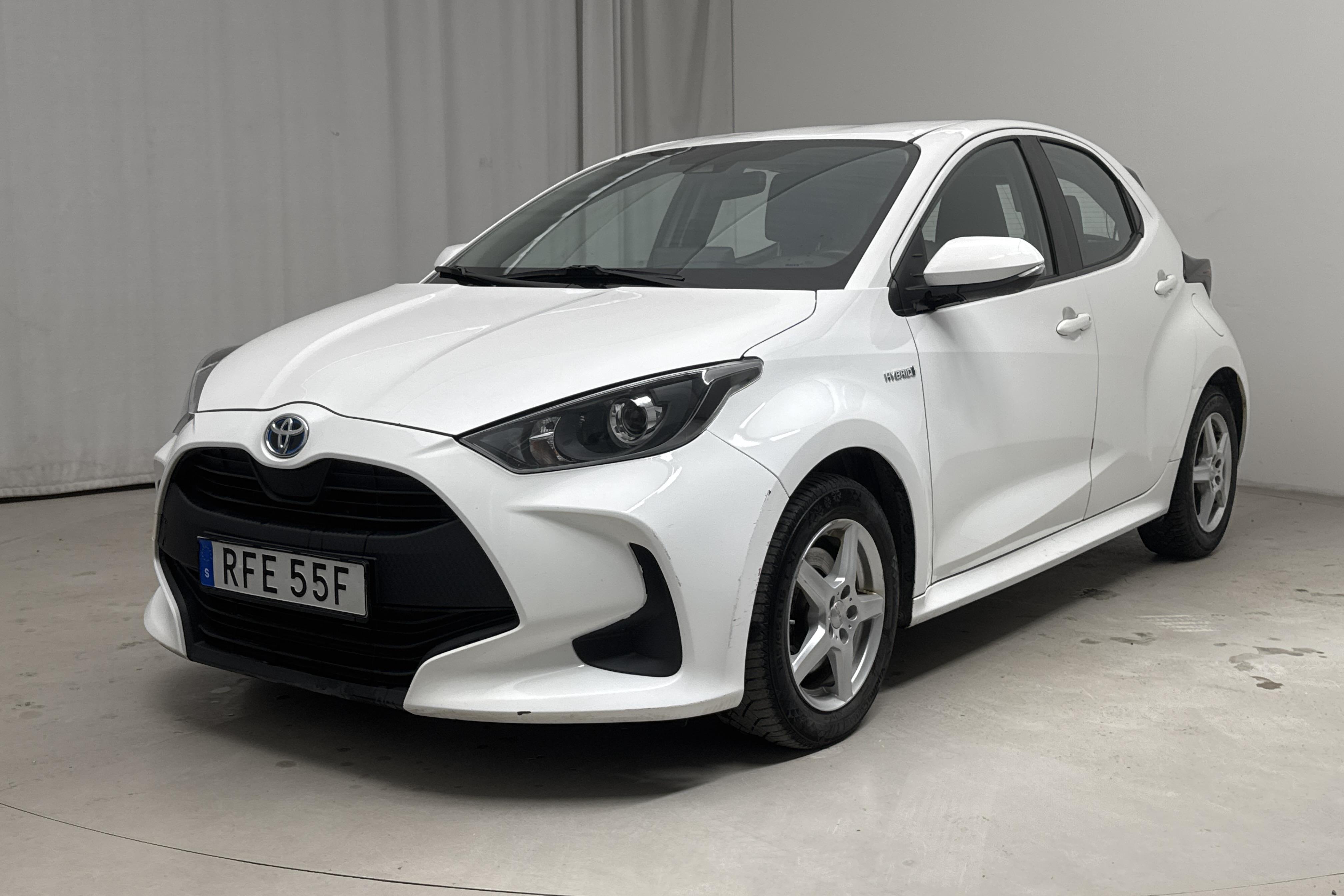 Toyota Yaris 1.5 Hybrid 5dr (116hk) - 10 991 mil - Automat - vit - 2020