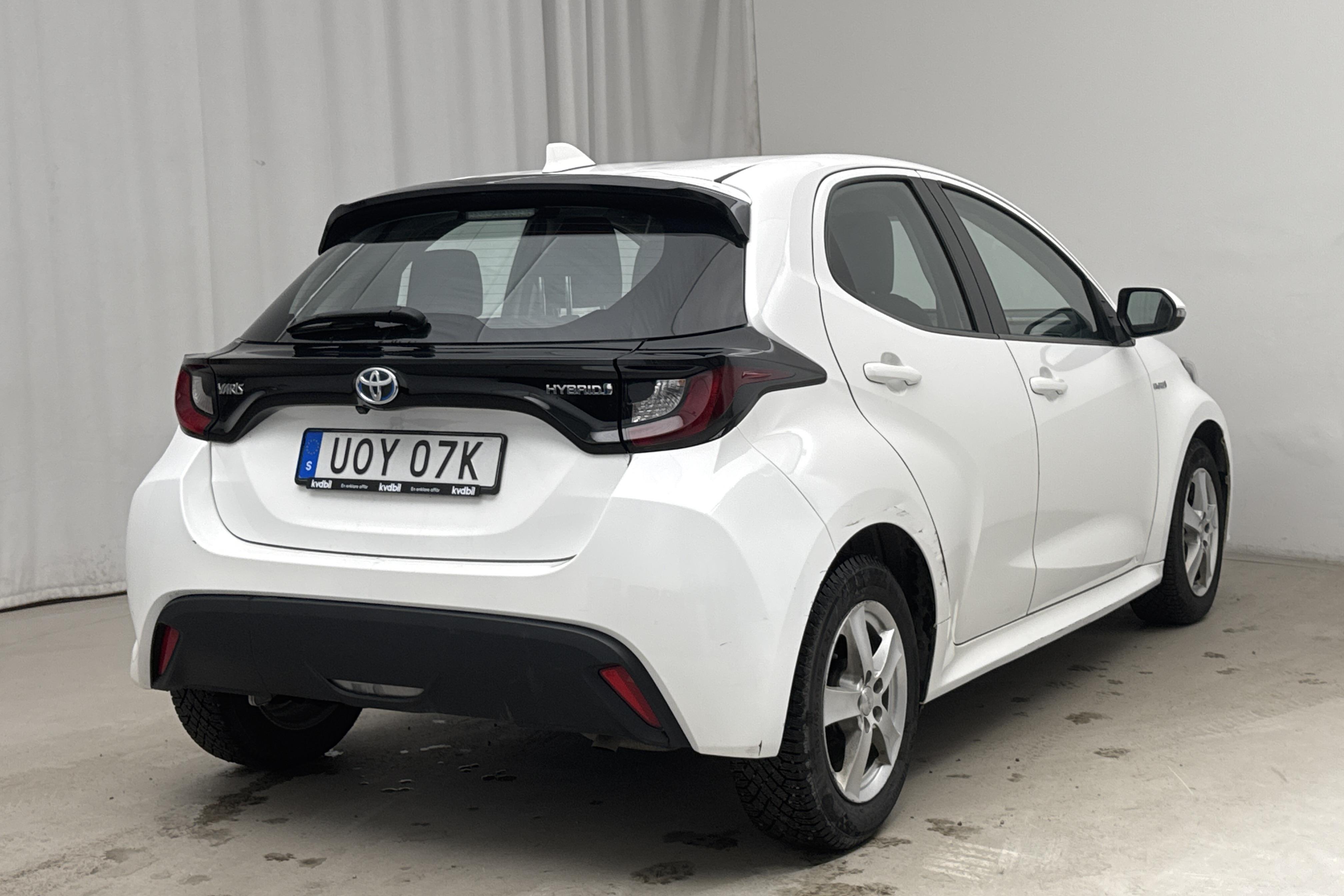 Toyota Yaris 1.5 Hybrid 5dr (116hk) - 9 325 mil - Automat - vit - 2020