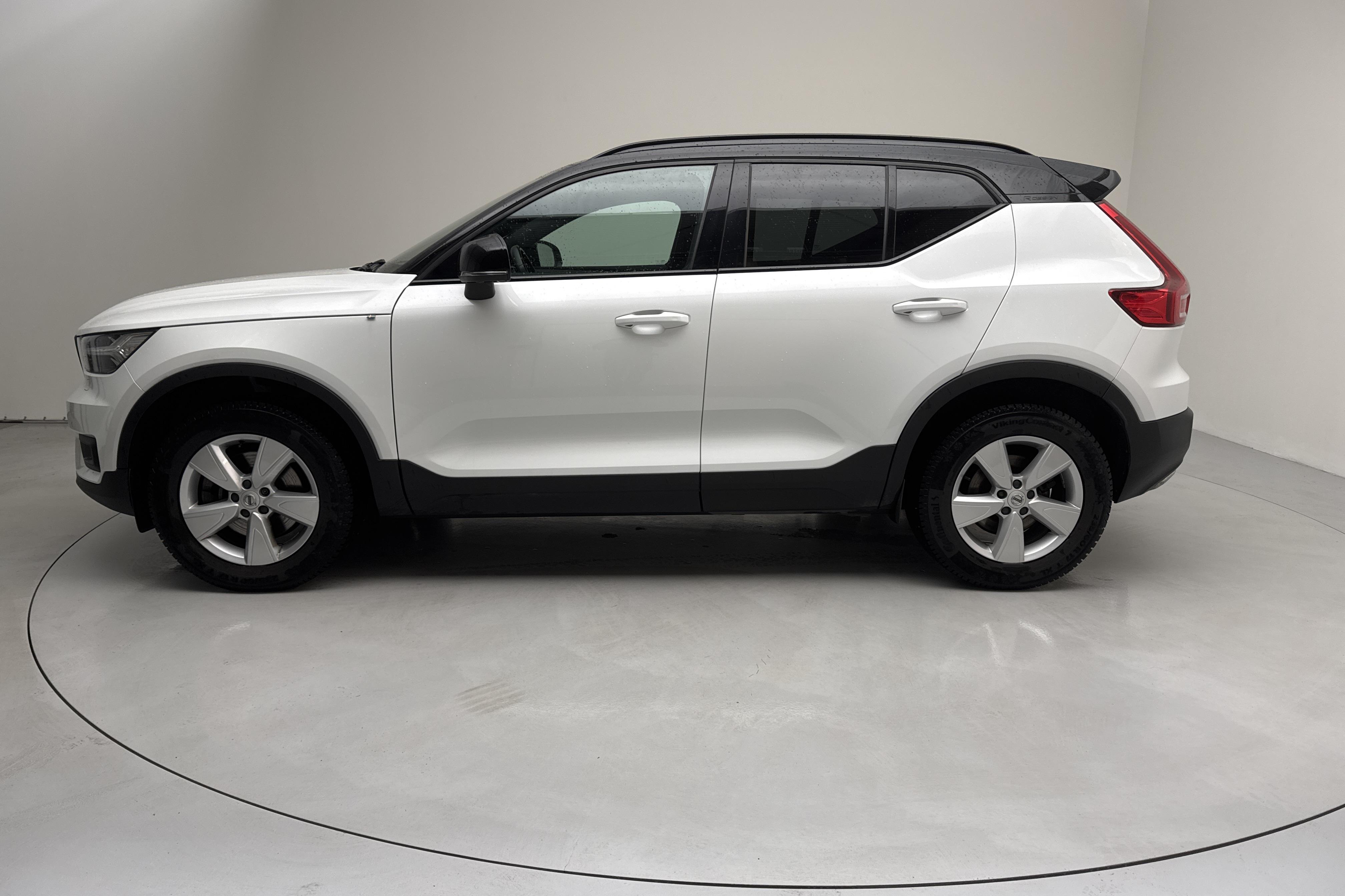 Volvo XC40 T4 2WD (190hk) - 78 160 km - Automaatne - valge - 2020