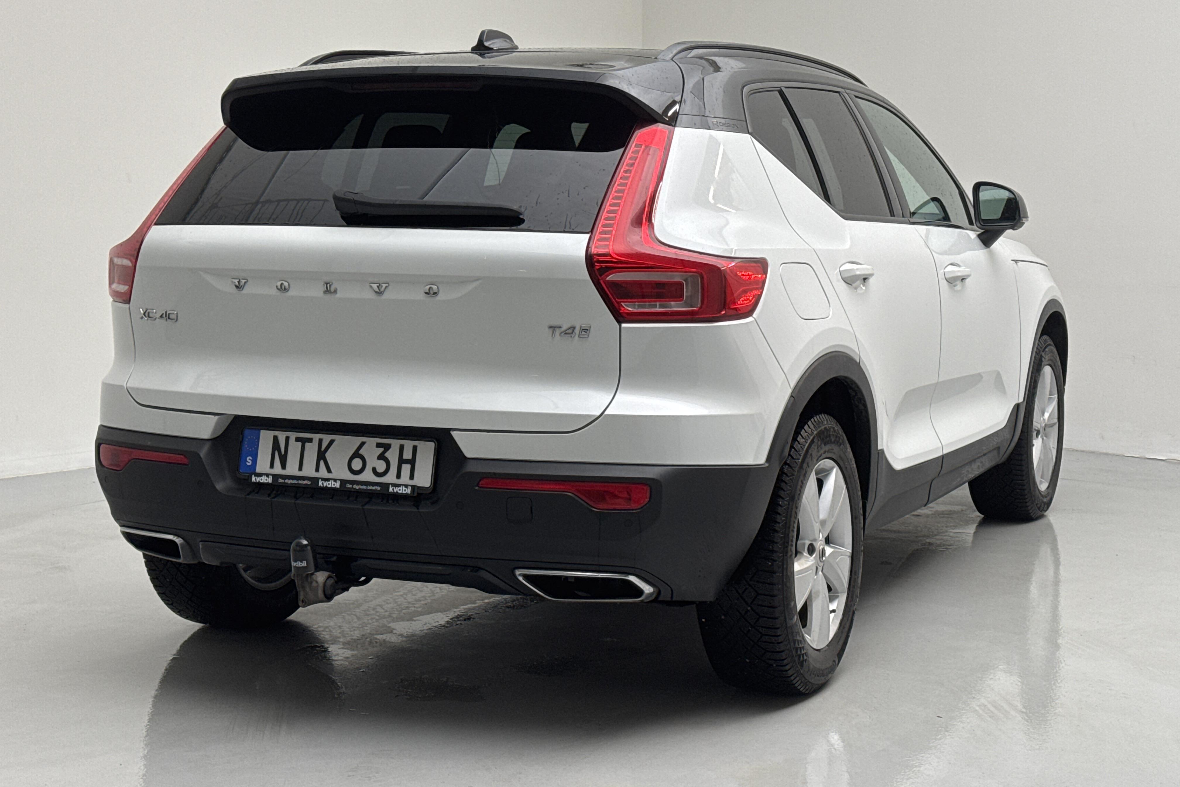 Volvo XC40 T4 2WD (190hk) - 78 160 km - Automaatne - valge - 2020