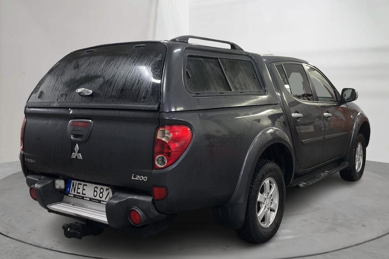 Mitsubishi L200 2.5 DI-D (178hk) - 214 360 km - Automaatne - Dark Grey - 2013