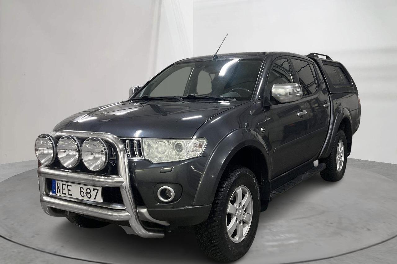 Mitsubishi L200 2.5 DI-D (178hk) - 214 360 km - Automaatne - Dark Grey - 2013