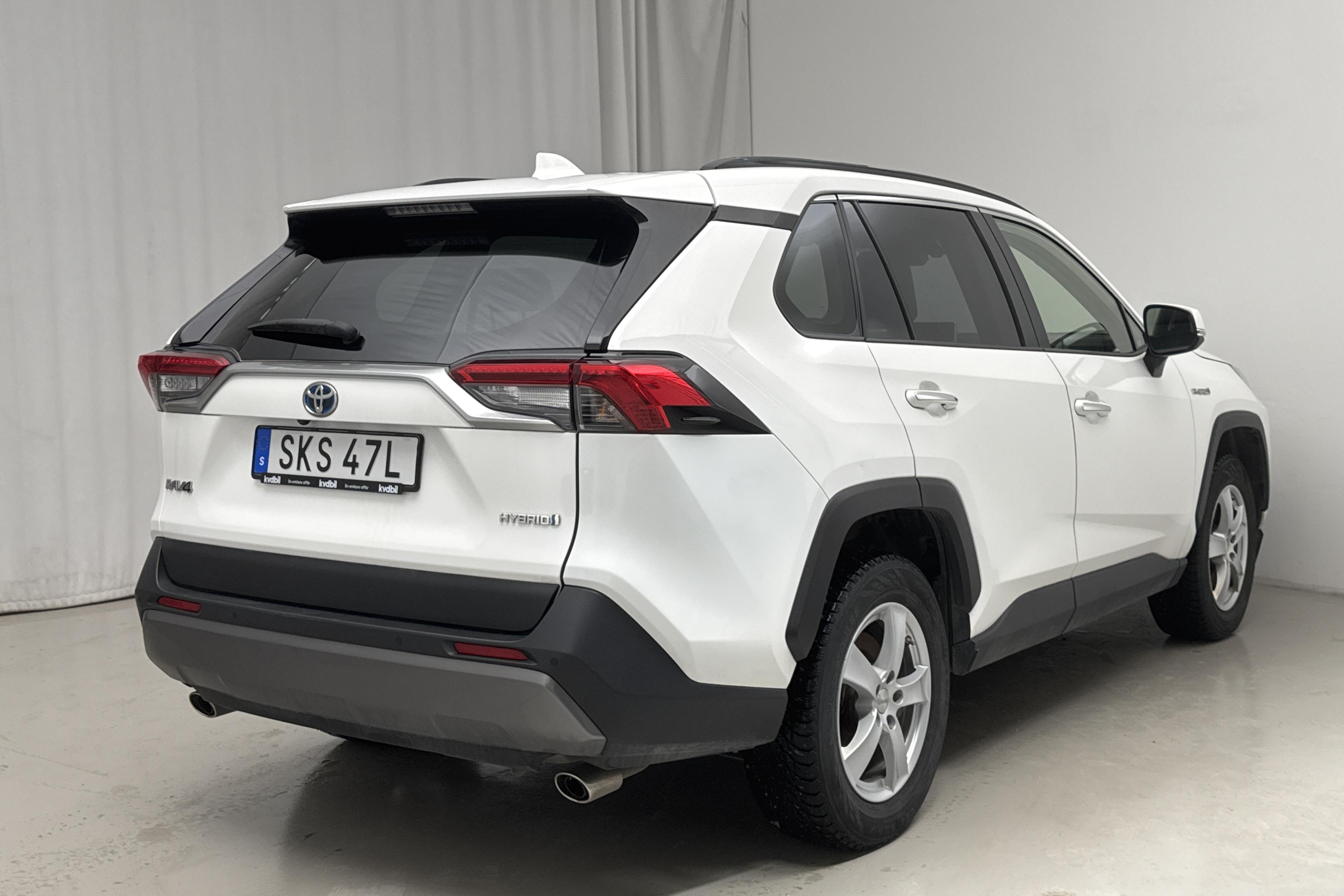 Toyota RAV4 2.5 HSD AWD (222hk) - 65 950 km - Automaatne - valge - 2019