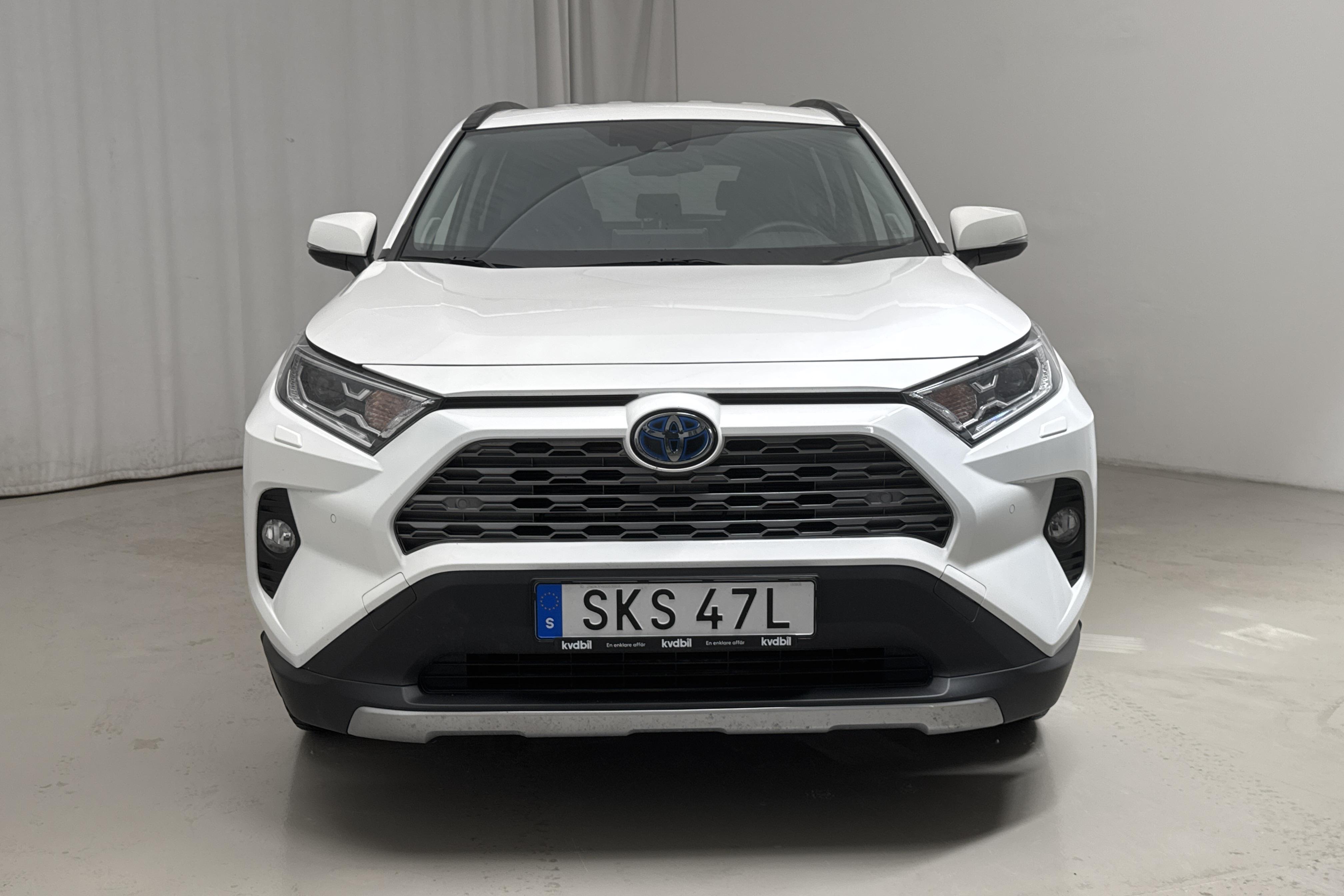 Toyota RAV4 2.5 HSD AWD (222hk) - 65 950 km - Automaatne - valge - 2019