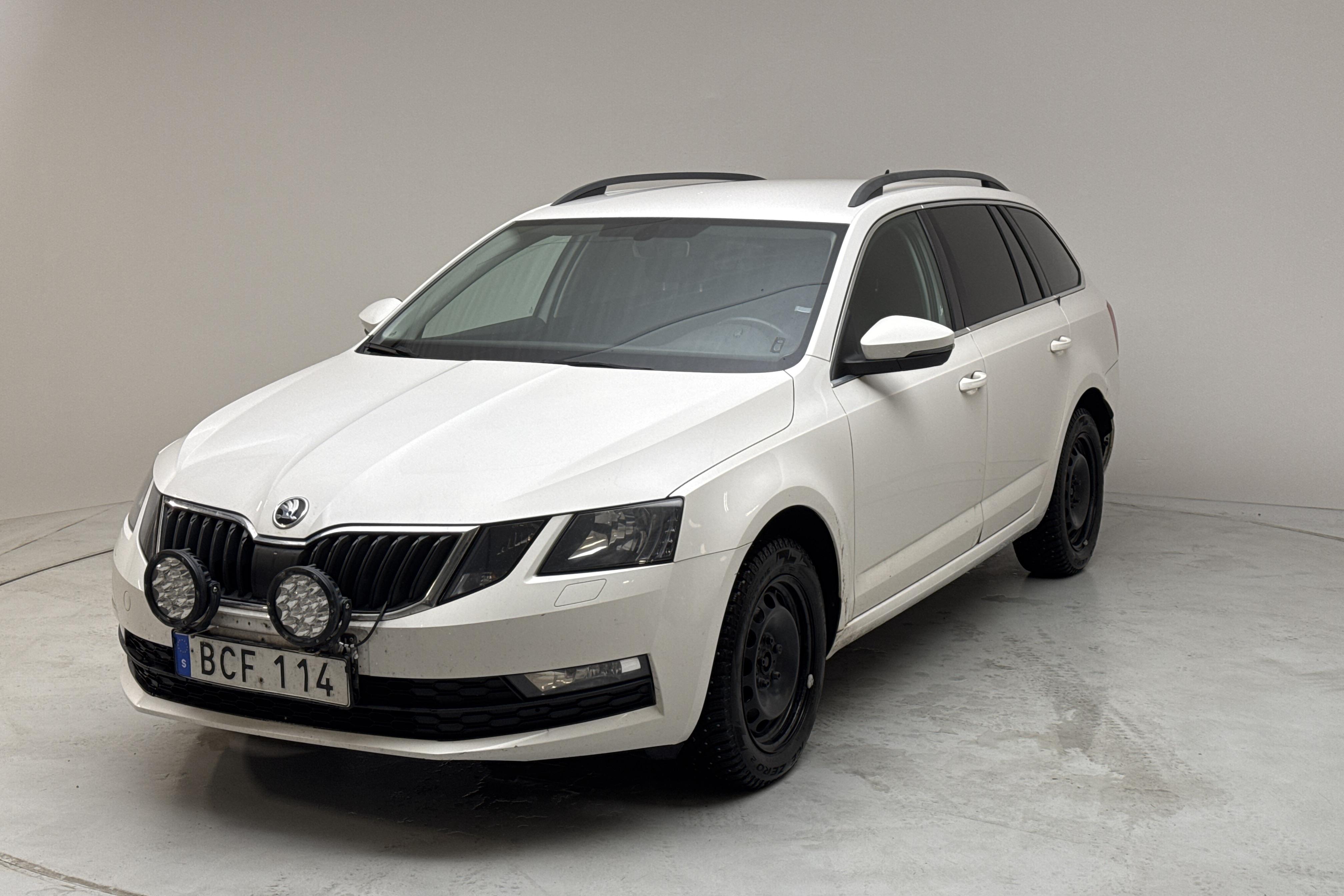 Skoda Octavia III 2.0 TDI CR Combi 4x4 (150hk) - 213 150 km - Käsitsi - valge - 2018