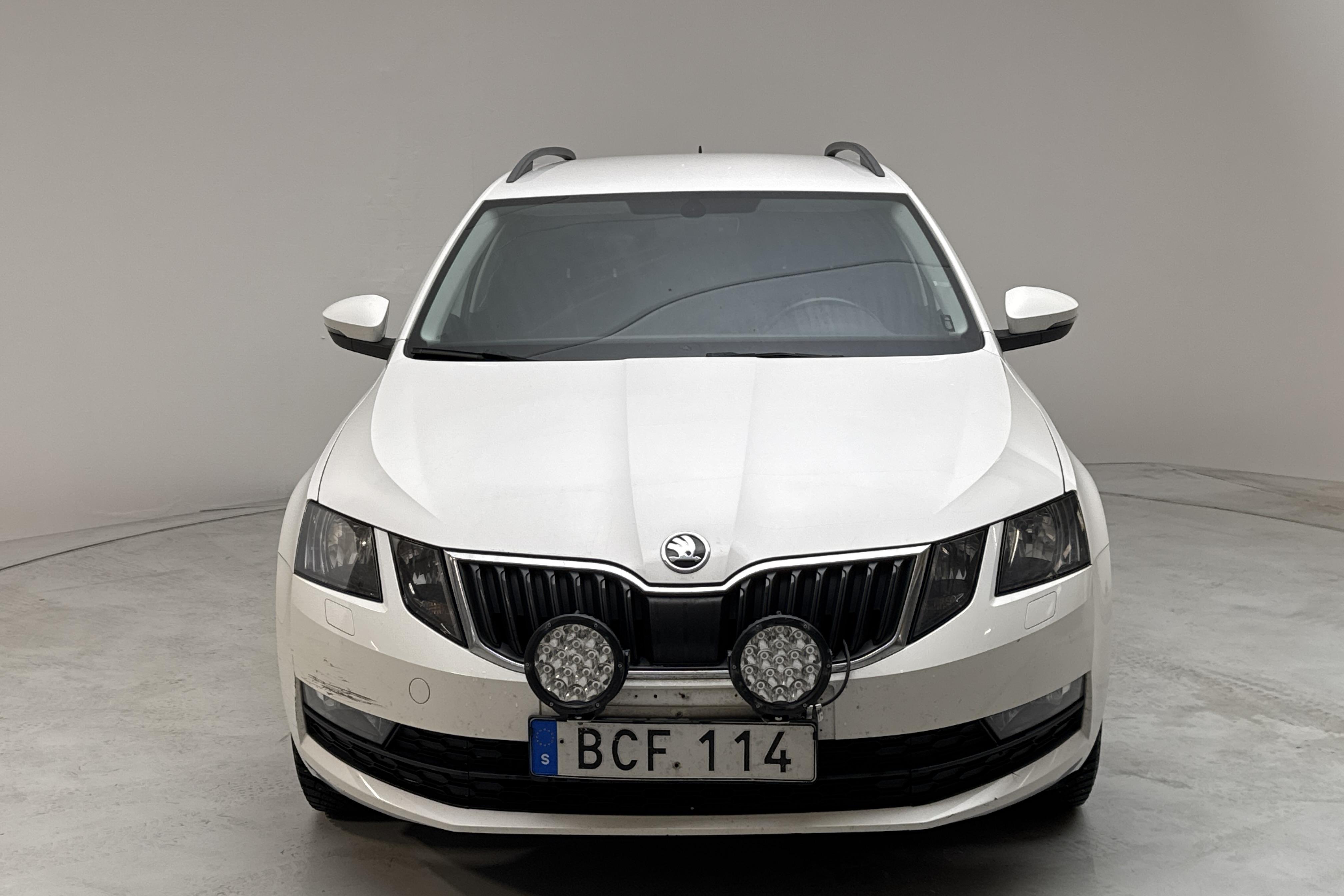 Skoda Octavia III 2.0 TDI CR Combi 4x4 (150hk) - 213 150 km - Käsitsi - valge - 2018