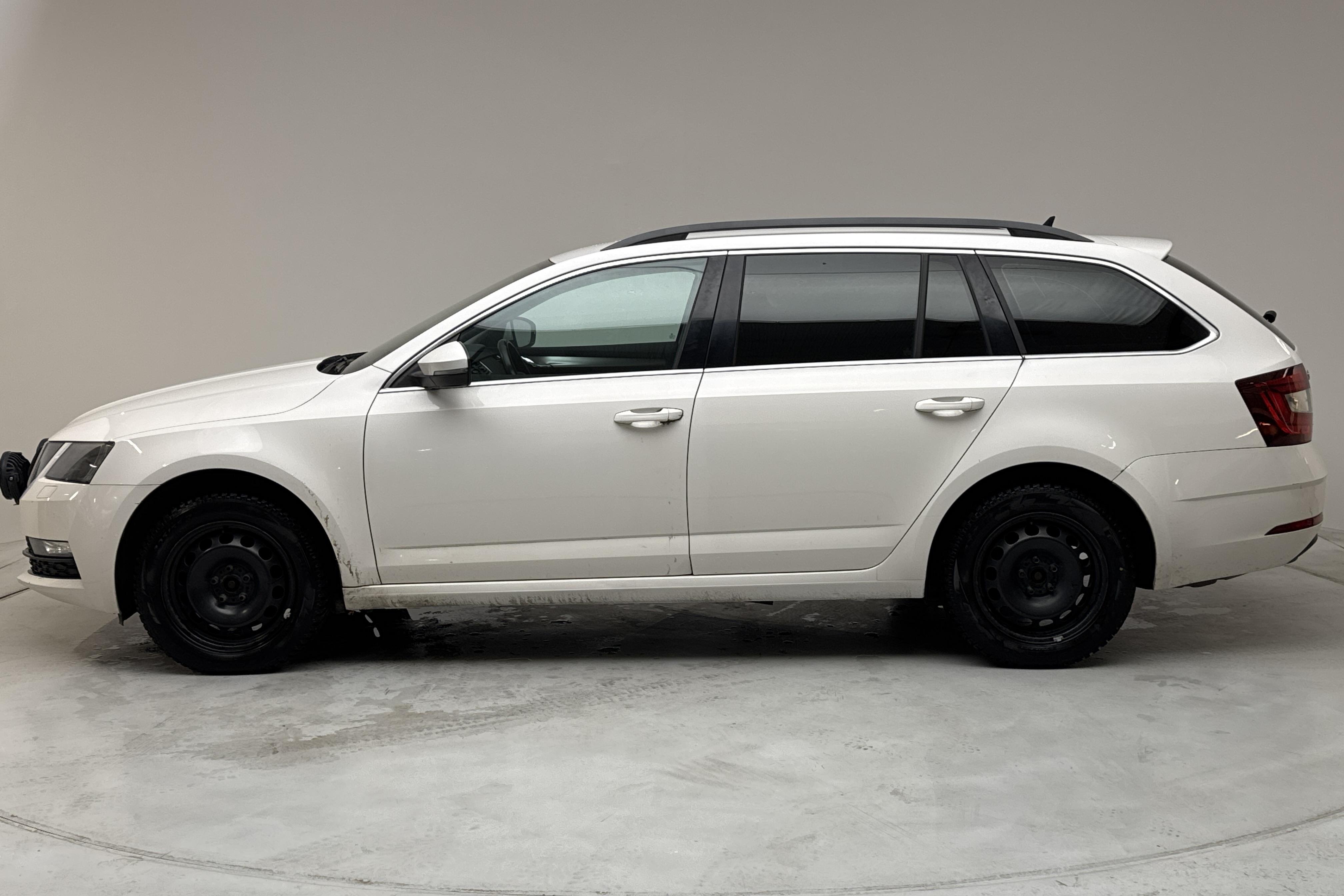 Skoda Octavia III 2.0 TDI CR Combi 4x4 (150hk) - 213 150 km - Käsitsi - valge - 2018