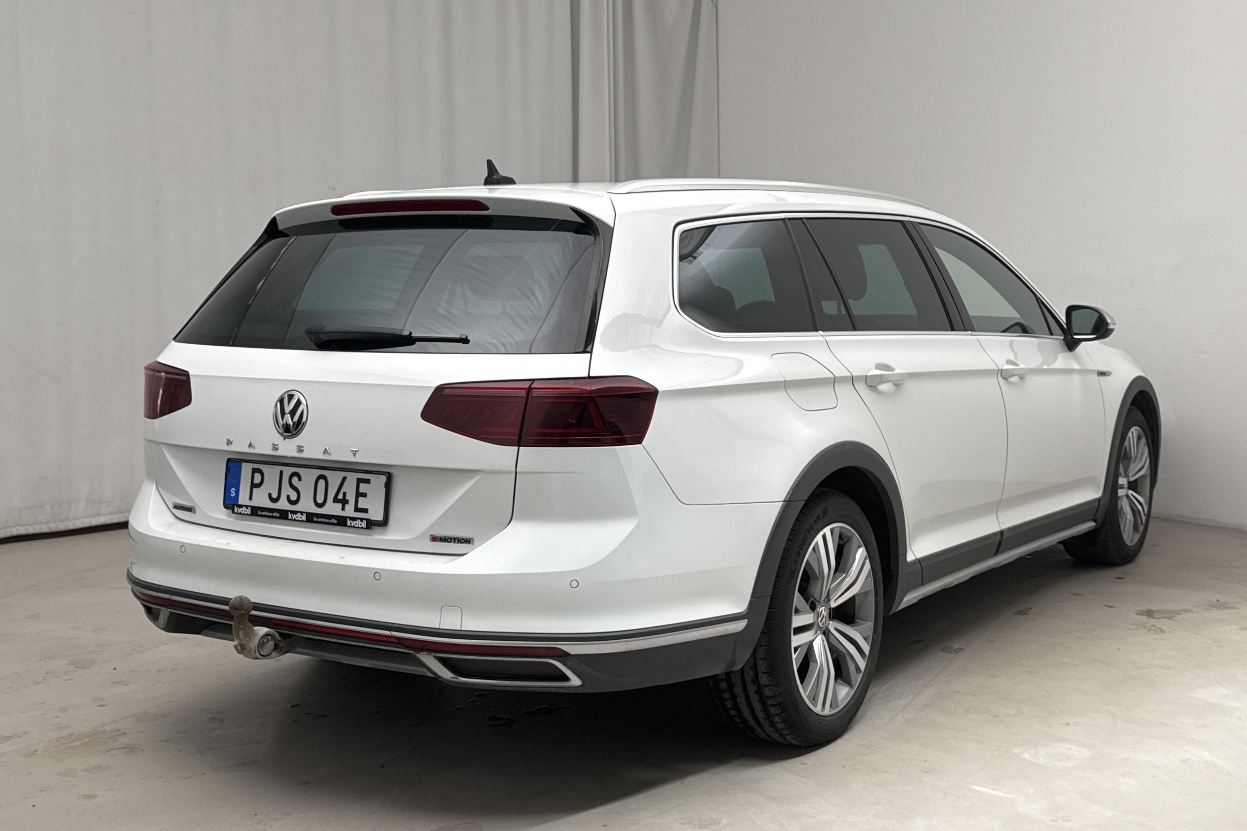 VW Passat Alltrack 2.0 TDI 4MOTION (190hk) - 25 575 mil - Automat - vit - 2020