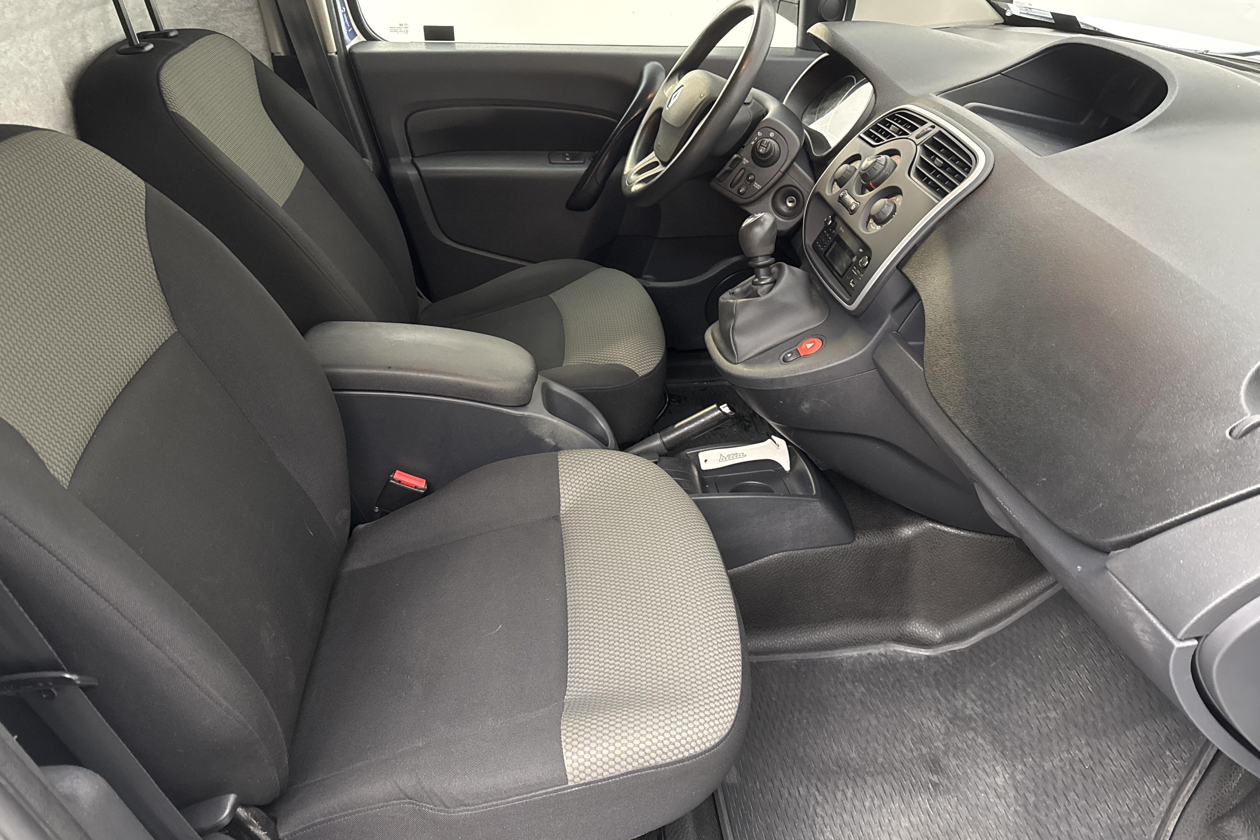 Renault Kangoo 1.5 dCi Skåp (110hk) - 50 620 km - Manualna - biały - 2018