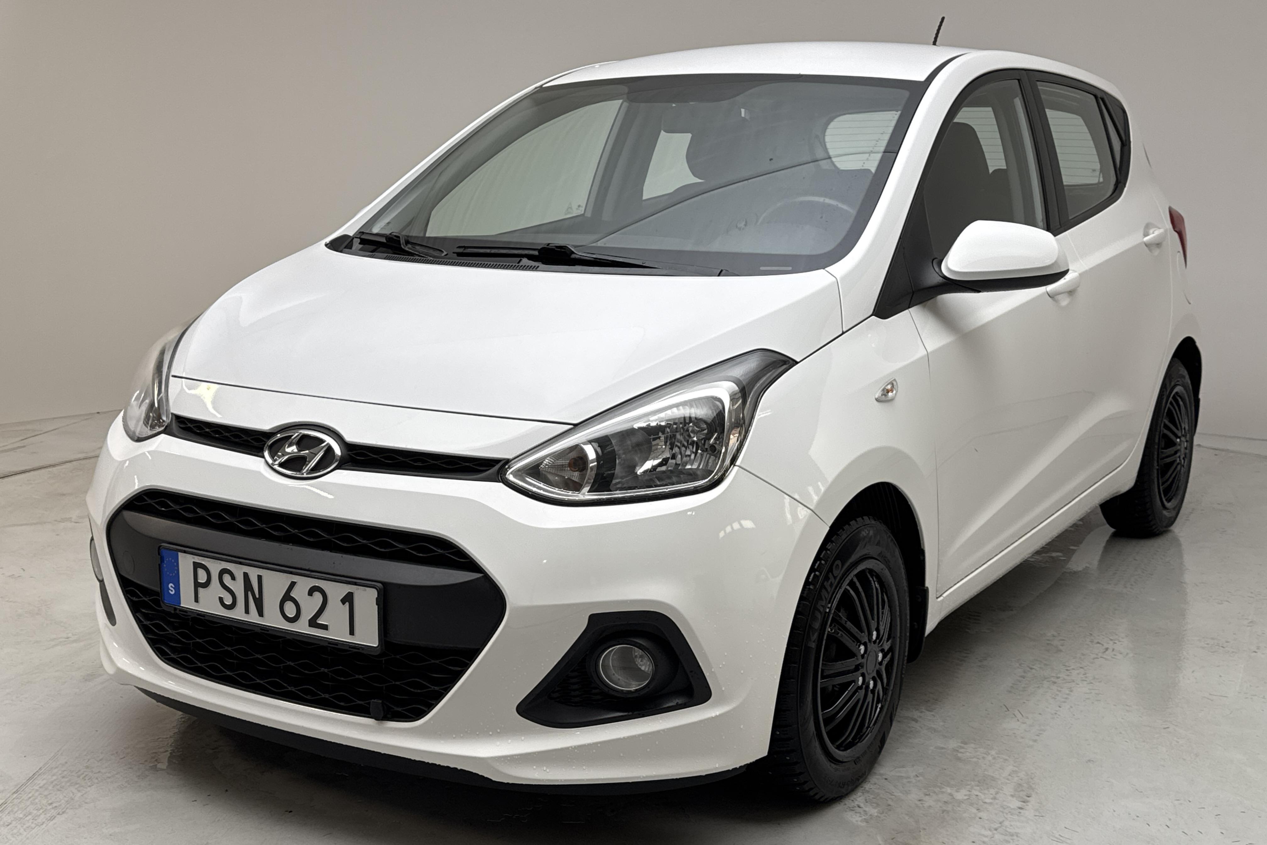 Hyundai i10 1.0 (66hk) - 49 100 km - Manual - white - 2015