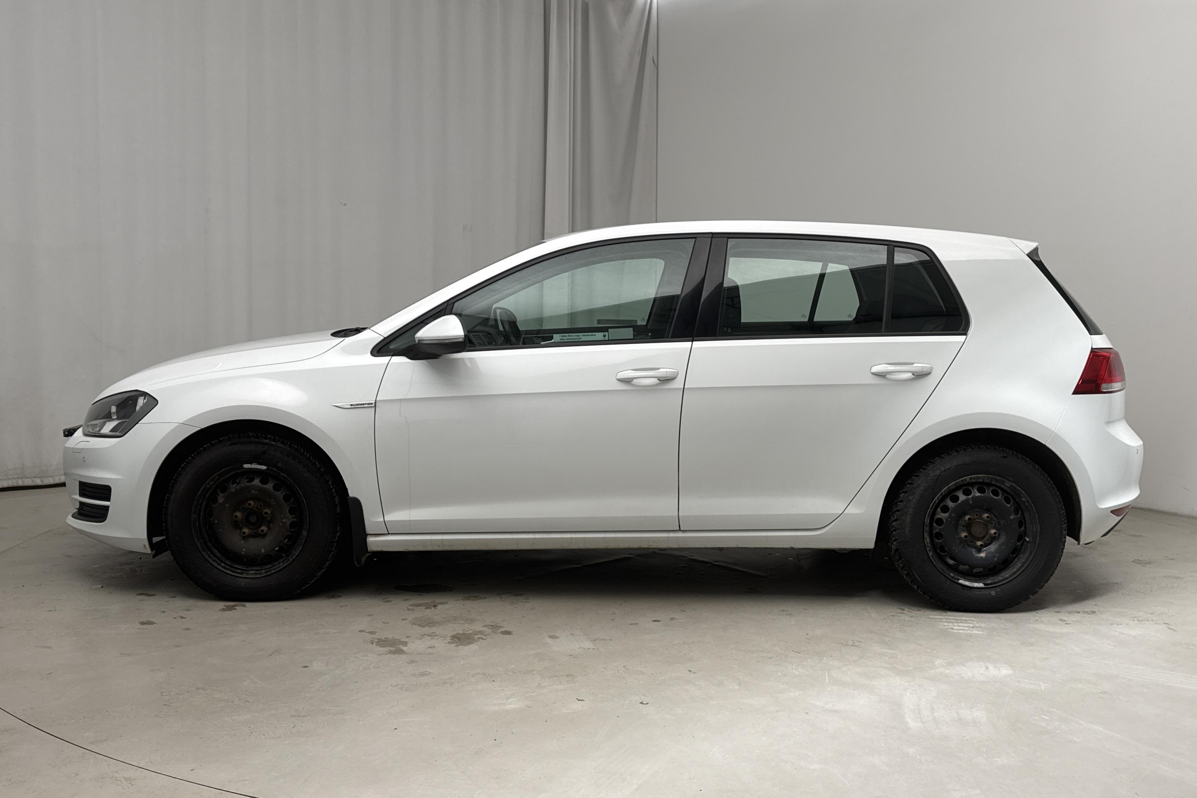 VW Golf VII 1.4 TGI 5dr (110hk) - 166 450 km - Manual - white - 2015