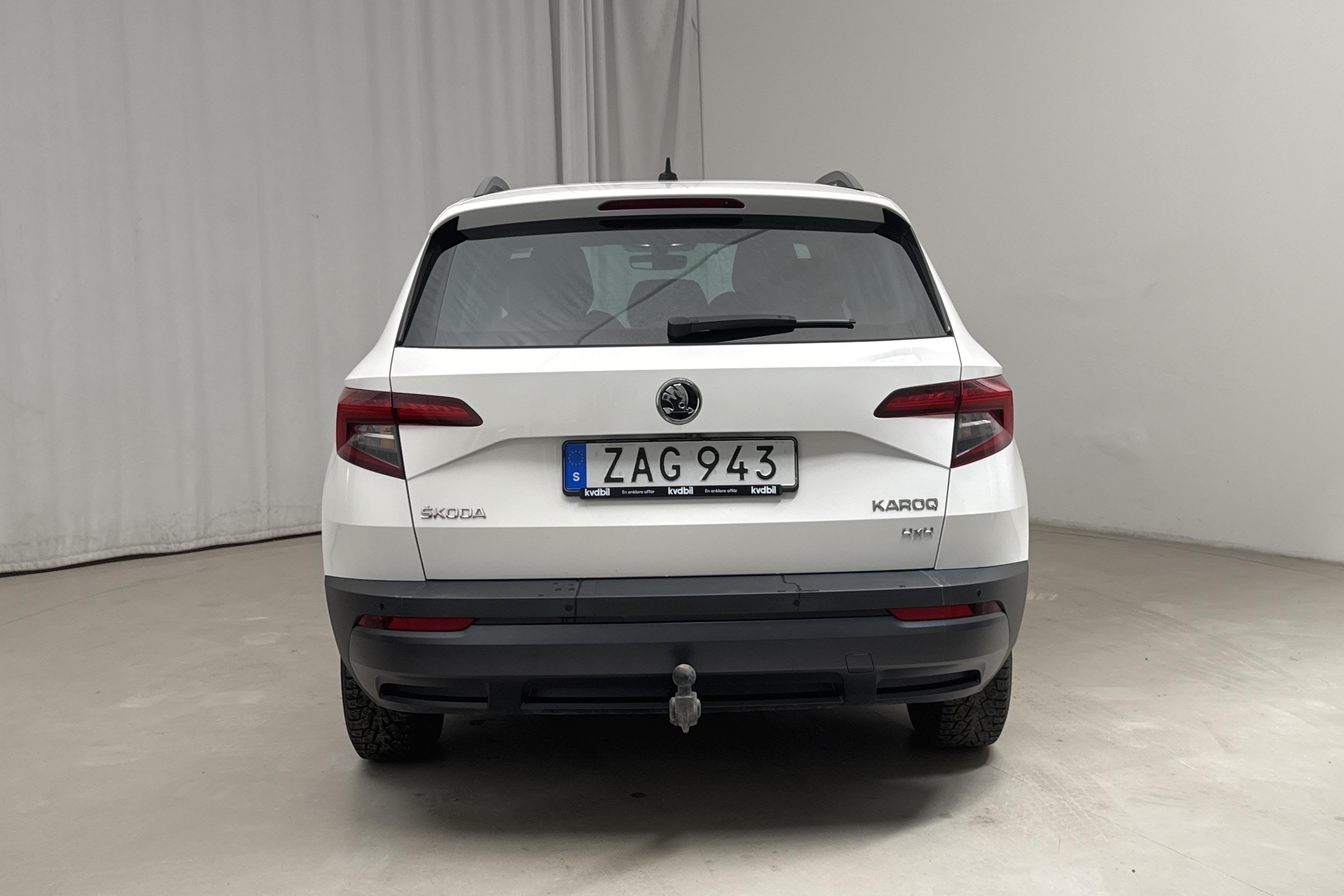 Skoda Karoq 2.0 TDI 4X4 (150hk) - 182 750 km - Manuaalinen - valkoinen - 2019