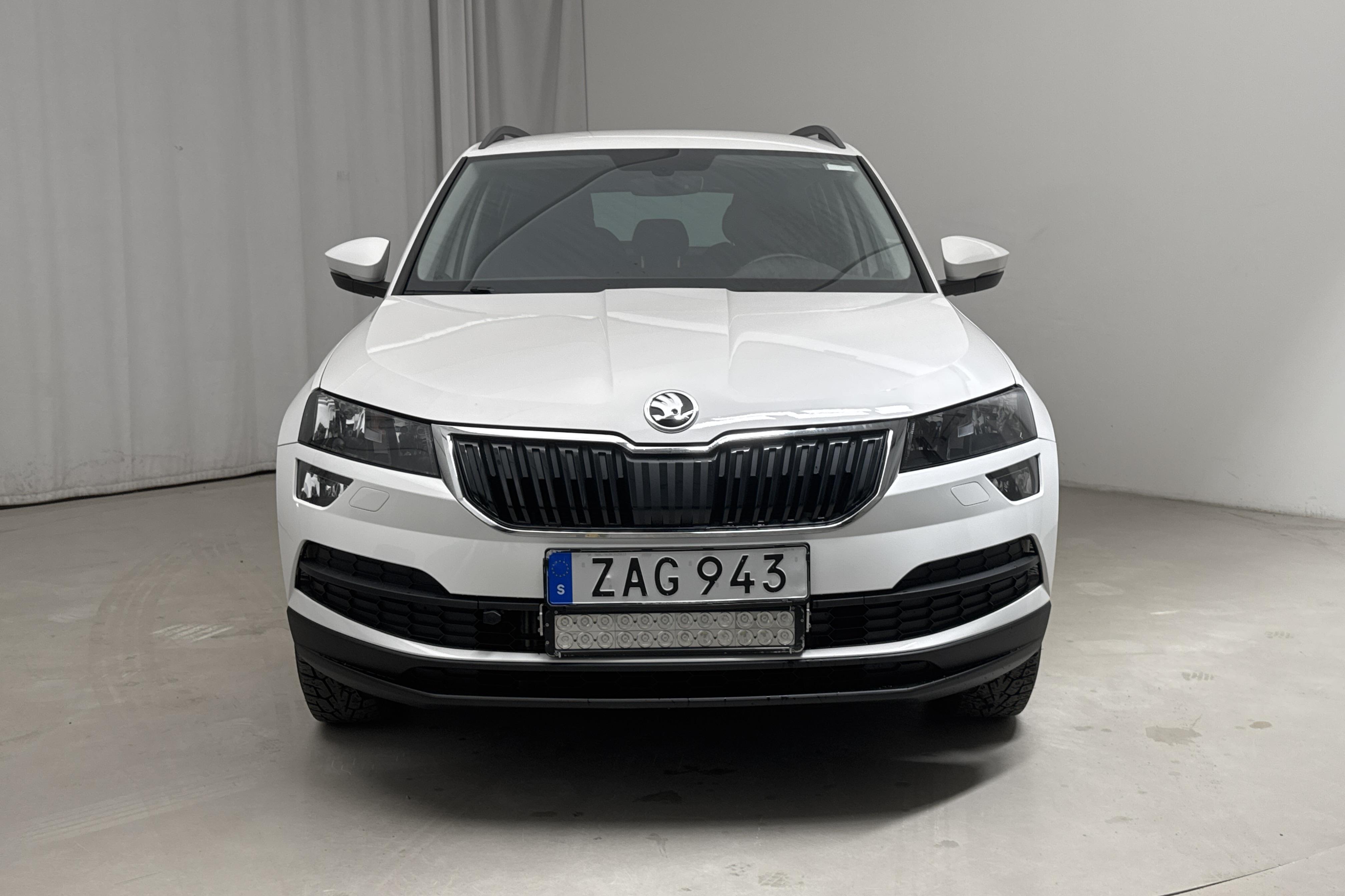 Skoda Karoq 2.0 TDI 4X4 (150hk) - 182 750 km - Manuaalinen - valkoinen - 2019