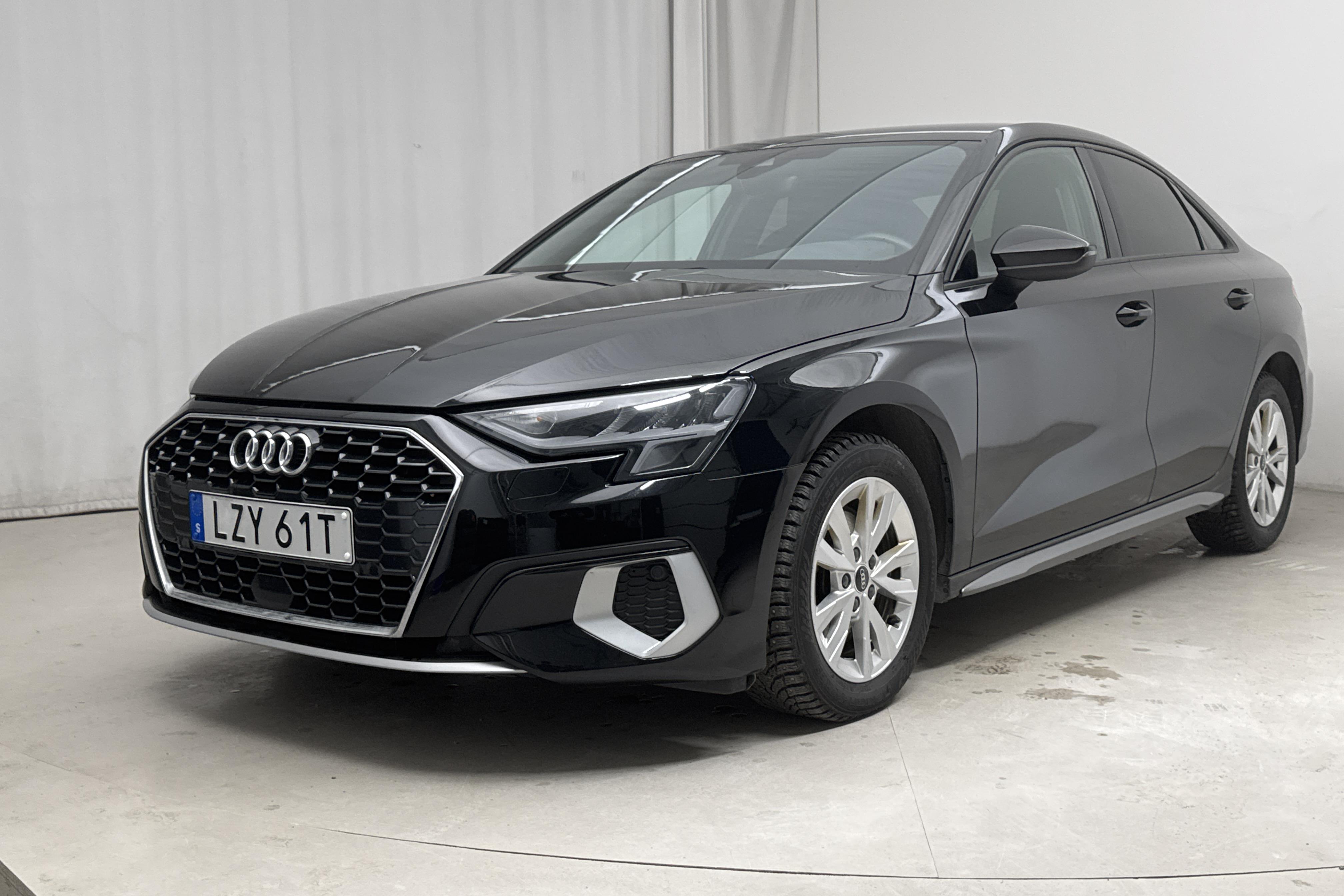 Audi A3 Sedan 35 TFSI (150hk) - 6 577 mil - Automat - svart - 2021