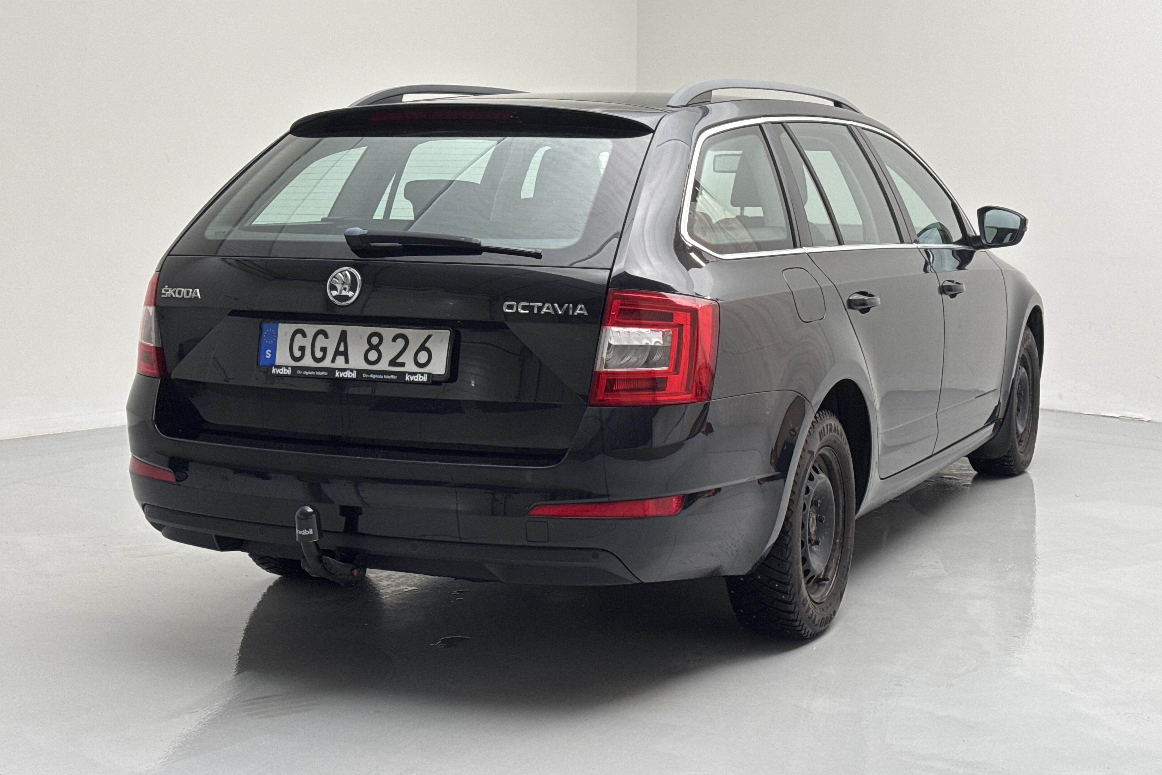 Skoda Octavia III 1.2 TSI Combi (105hk) - 134 990 km - Manual - black - 2014