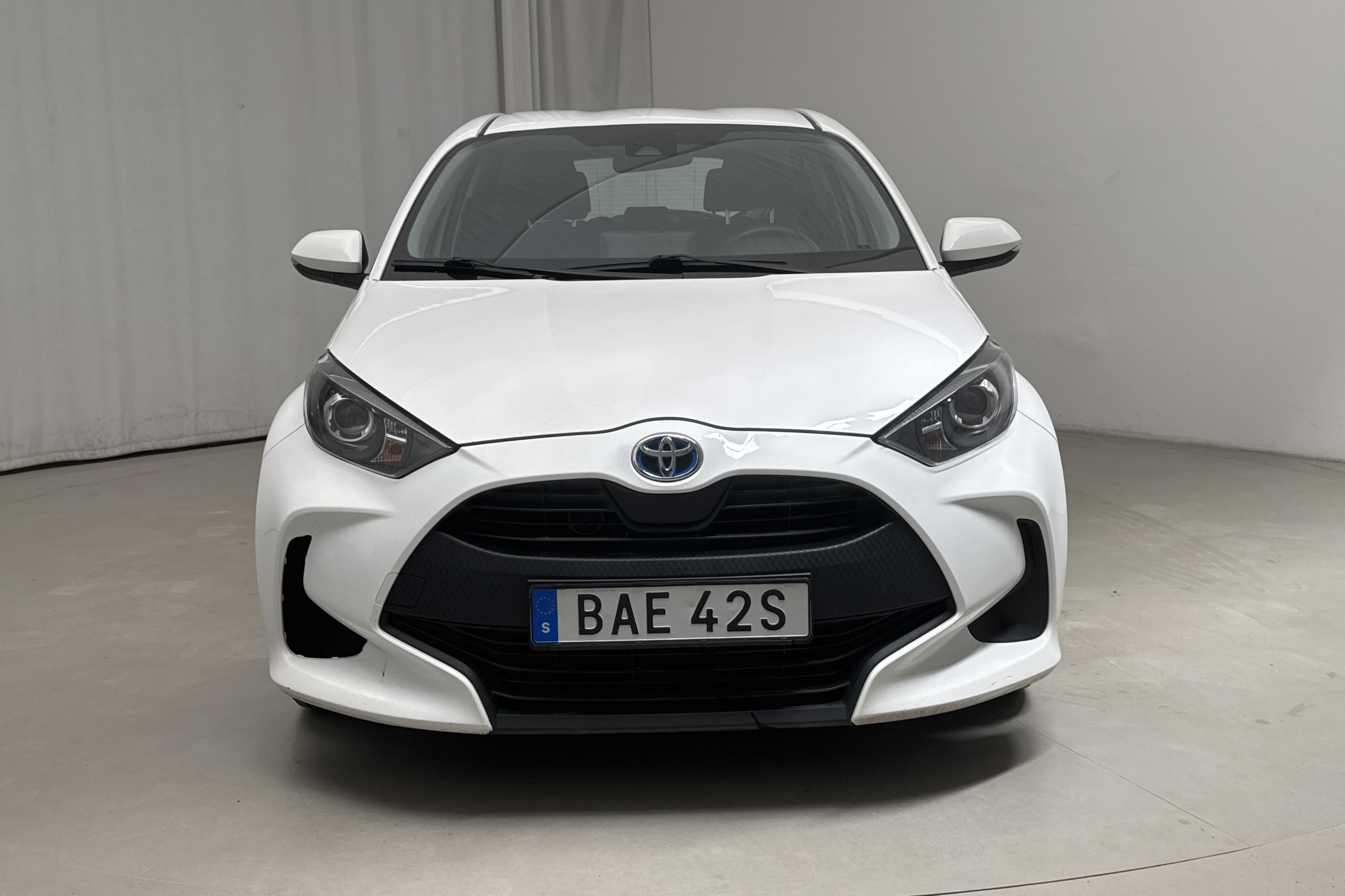 Toyota Yaris 1.5 Hybrid 5dr (116hk) - 111 600 km - Automaattinen - valkoinen - 2020