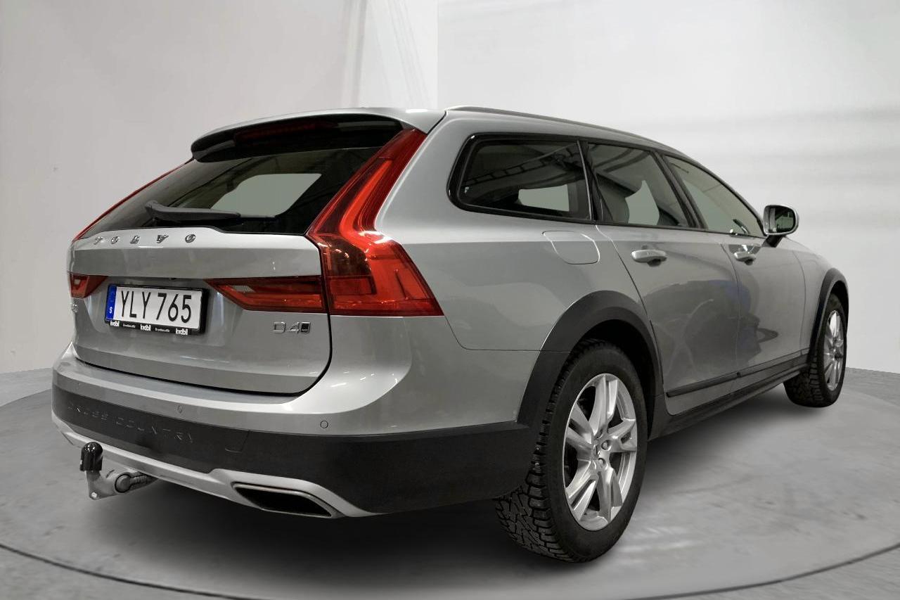 Volvo V90 D4 Cross Country AWD (190hk) - 207 890 km - Automatic - silver - 2018