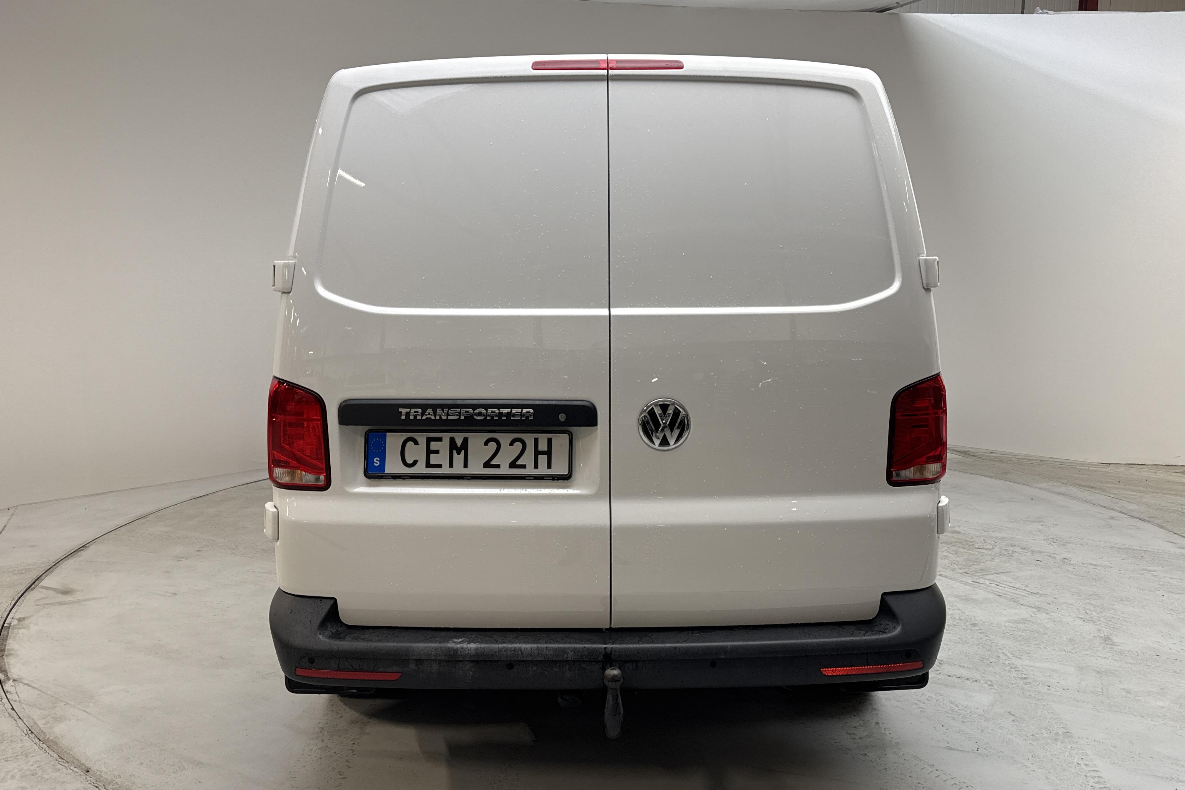 VW Transporter T6.1 2.0 TDI BMT Skåp (150hk) - 13 118 mil - Automat - vit - 2020