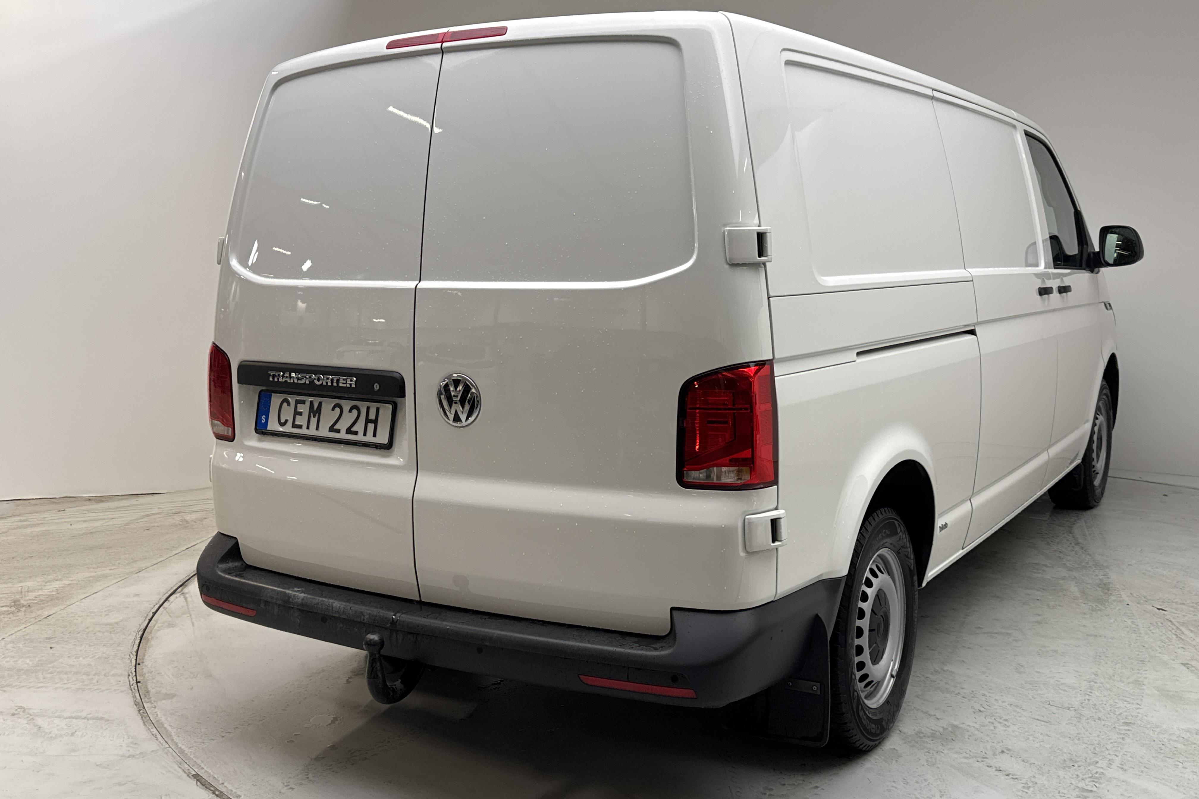 VW Transporter T6.1 2.0 TDI BMT Skåp (150hk) - 13 118 mil - Automat - vit - 2020