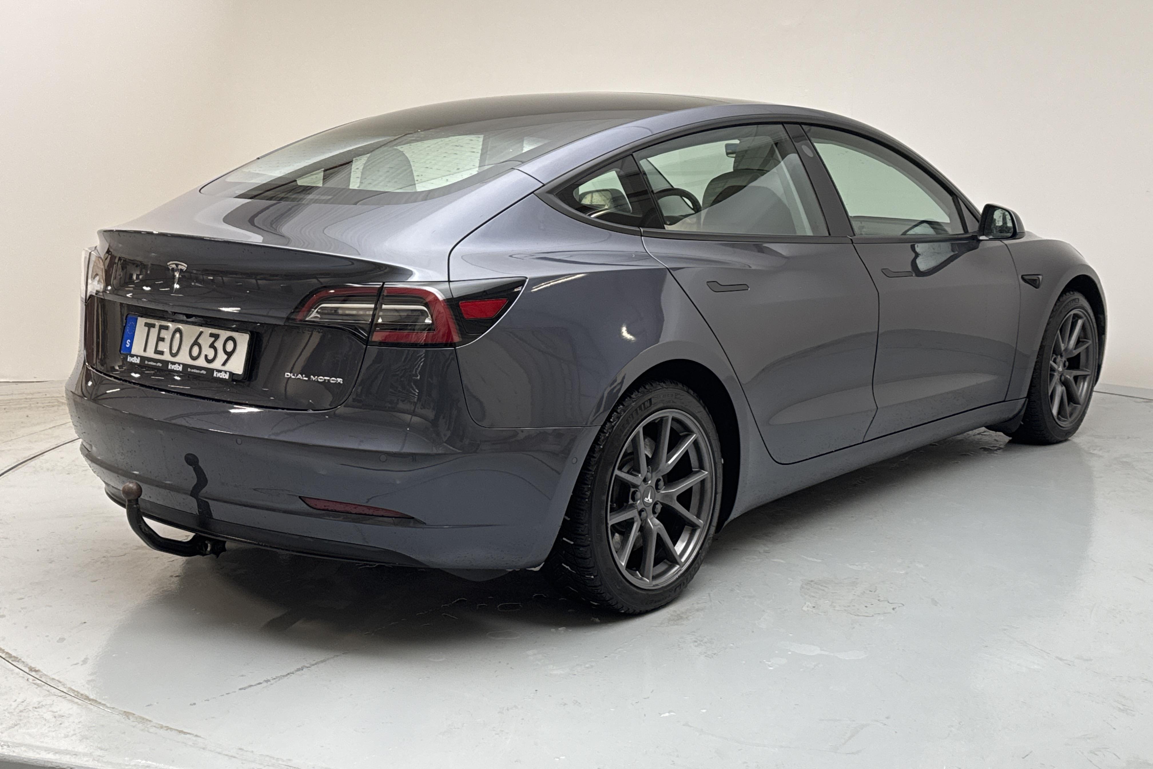 Tesla Model 3 Long Range Dual Motor AWD - 6 980 mil - Automat - grå - 2021