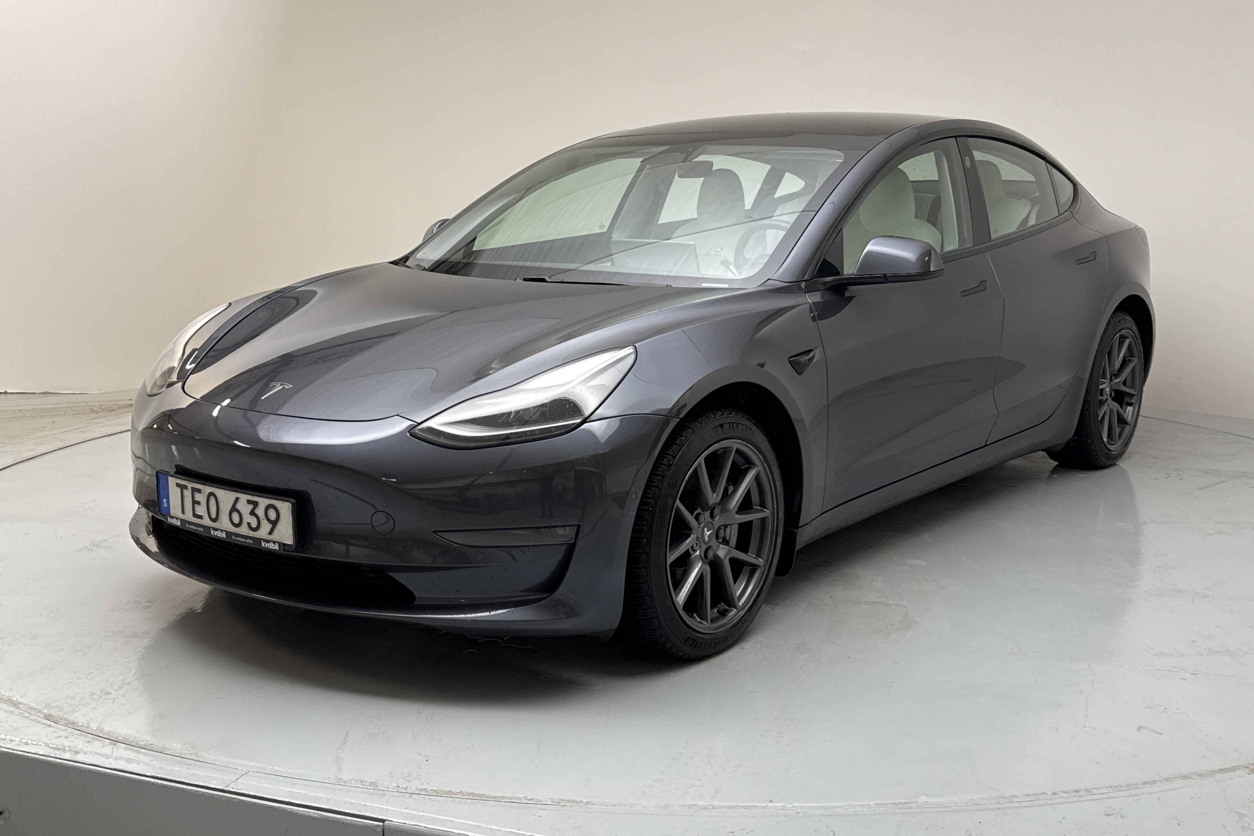 Tesla Model 3 Long Range Dual Motor AWD - 6 980 mil - Automat - grå - 2021