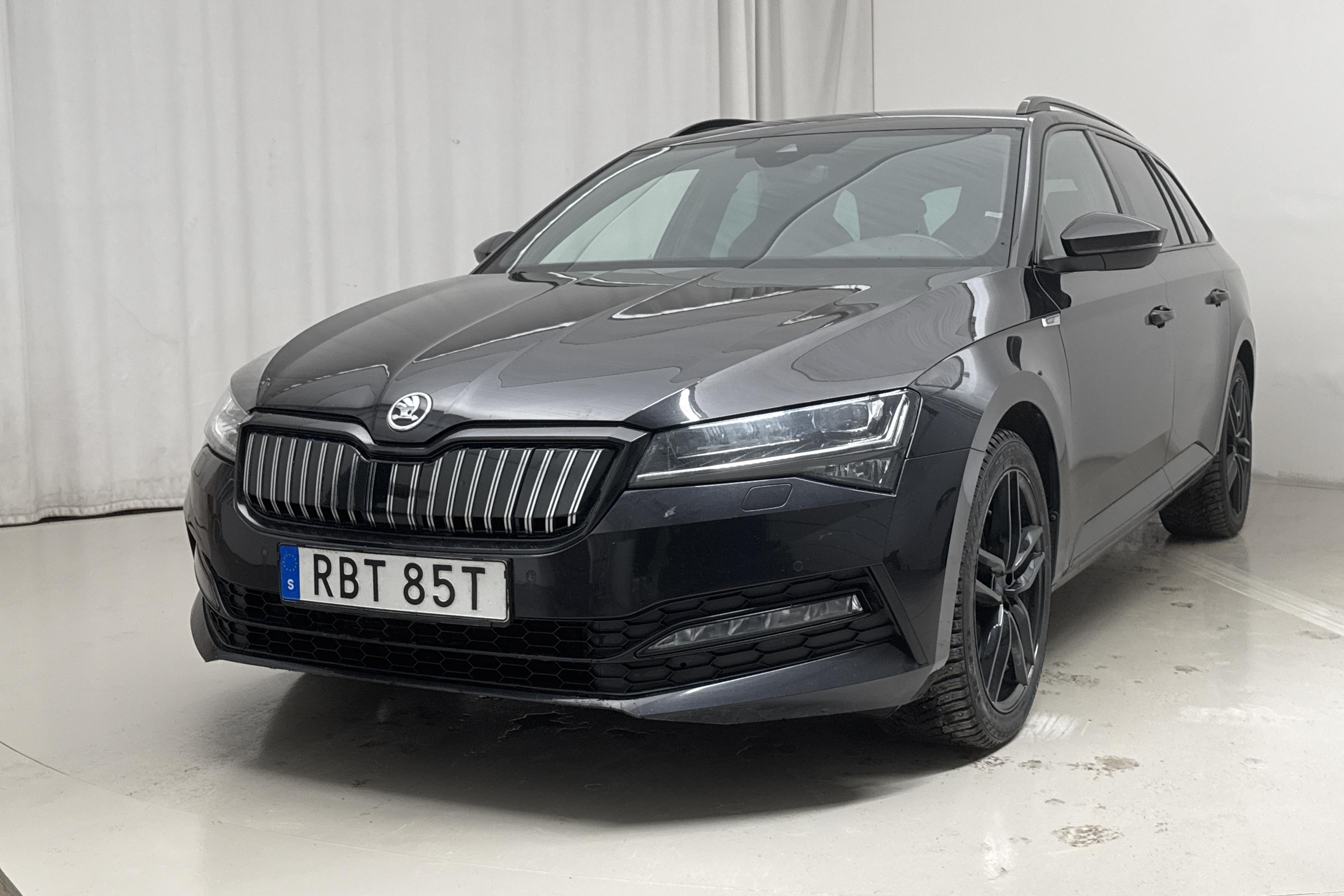 Skoda Superb 1.4 TSI PHEV Kombi (218hk) - 97 090 km - Automatyczna - czarny - 2021