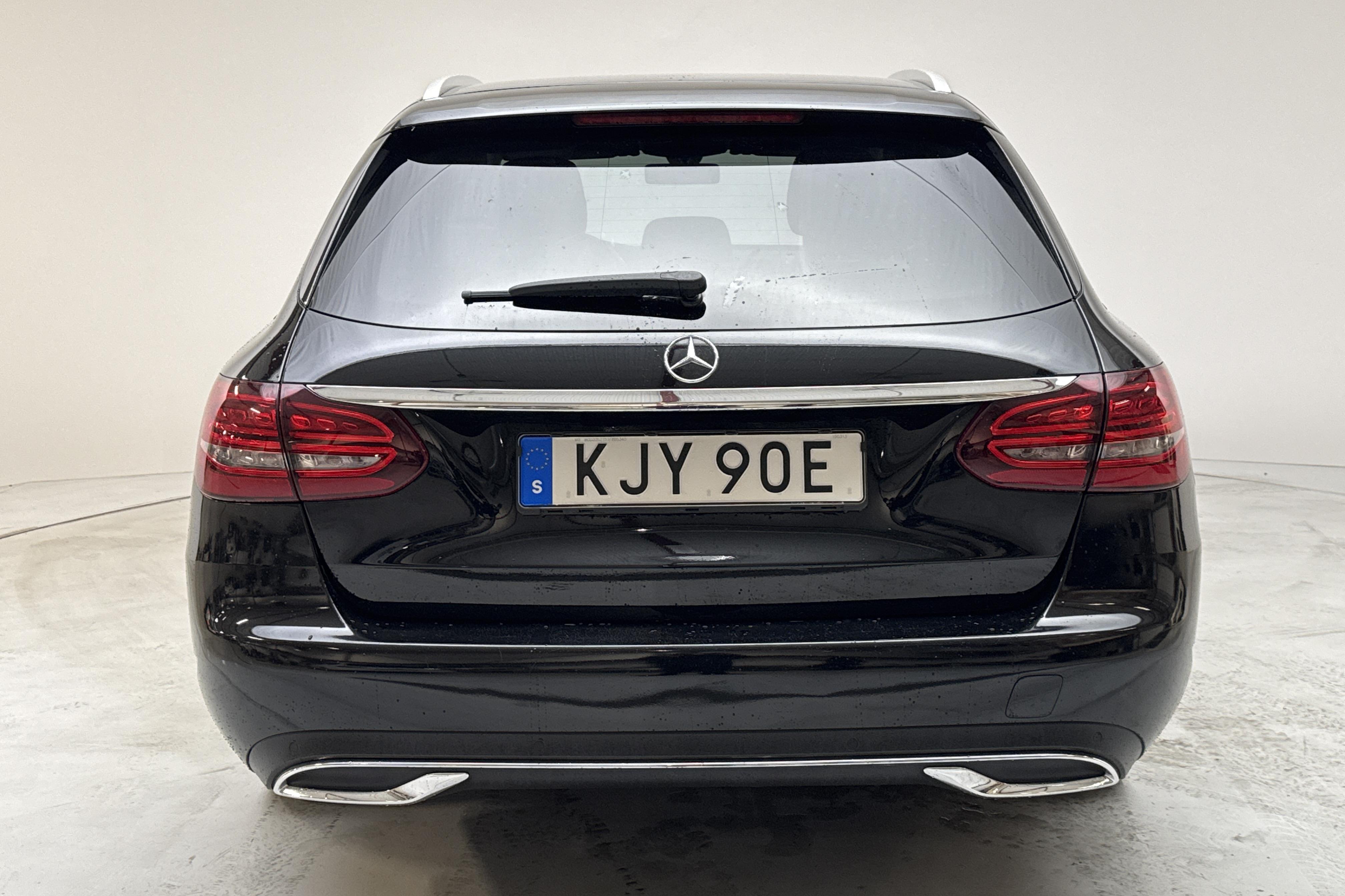 Mercedes C 220 d 4MATIC Kombi S205 (194hk) - 121 260 km - Automatic - black - 2019