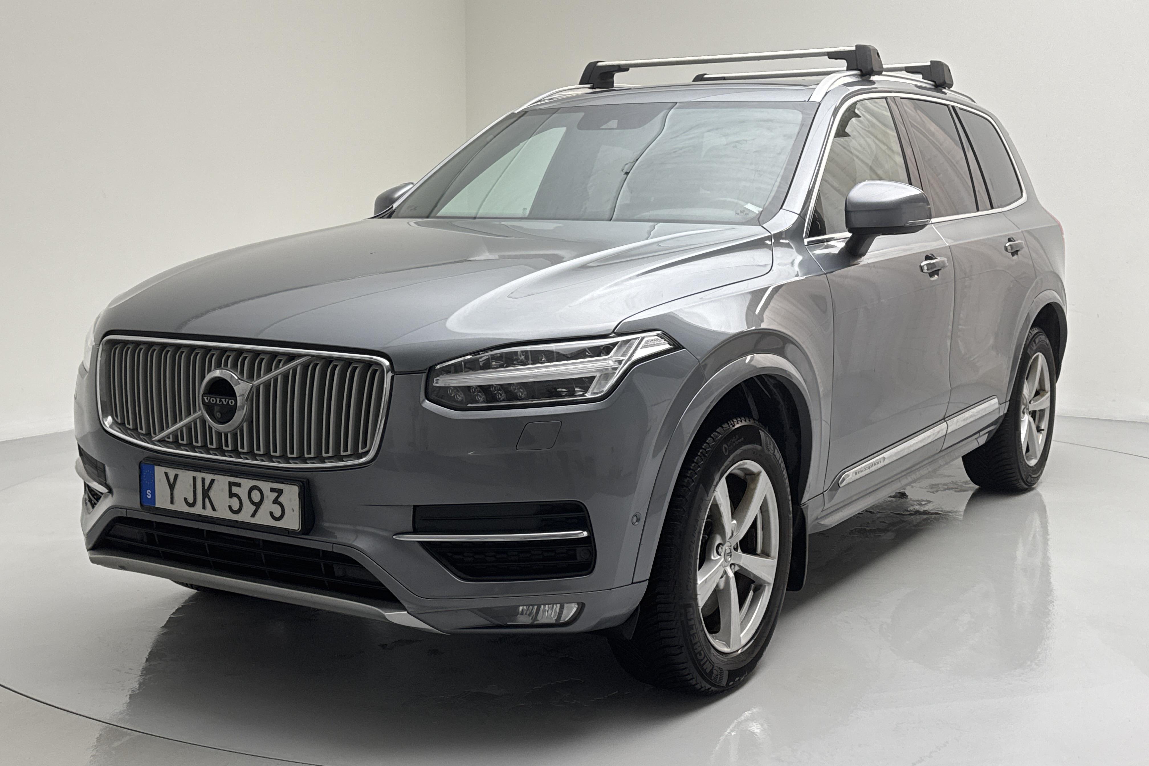 Volvo XC90 D5 AWD (235hk) - 300 610 km - Automatic - gray - 2017