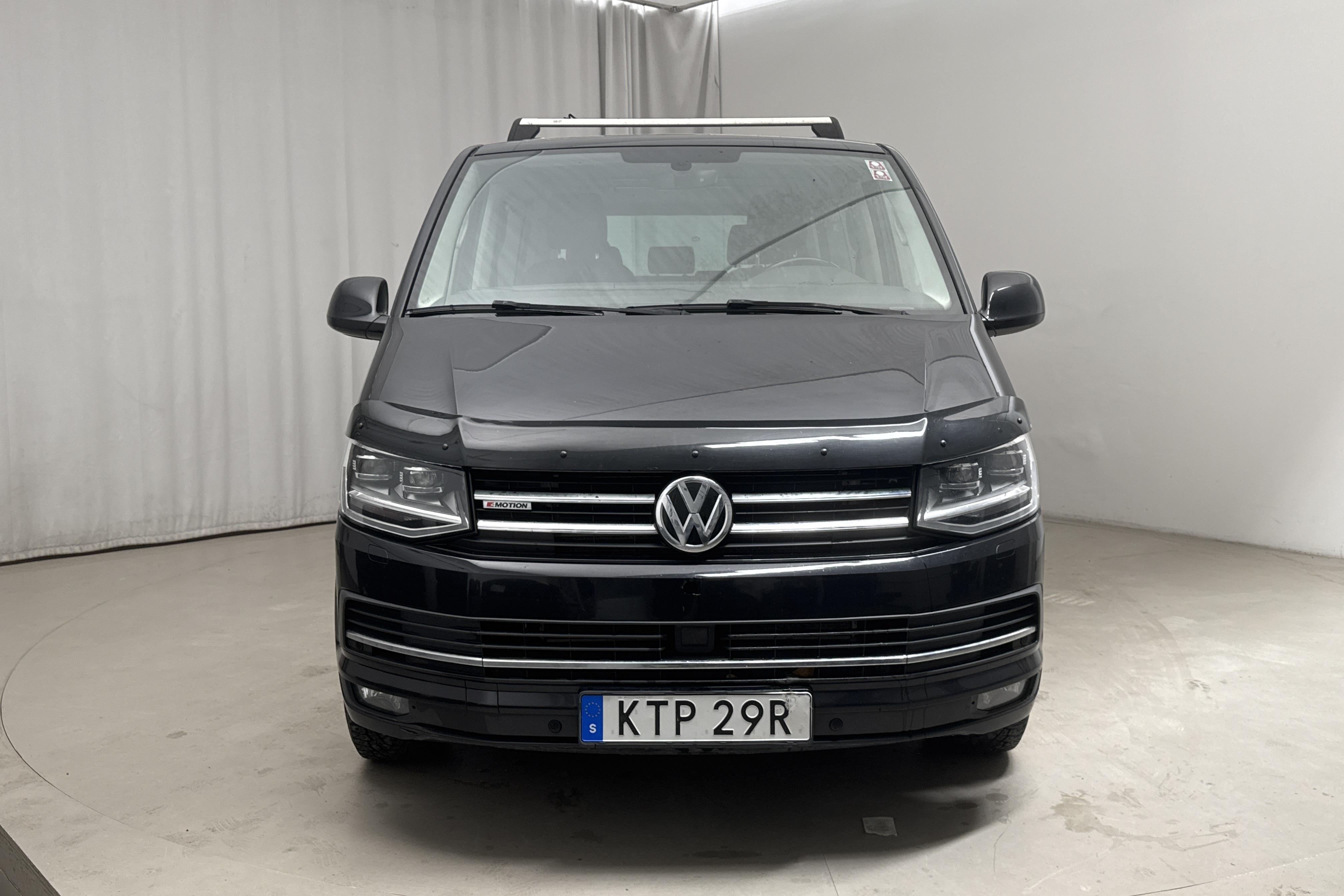 VW Multivan T6.1 TDI 4MOTION (199hk) - 16 729 mil - Automat - svart - 2019