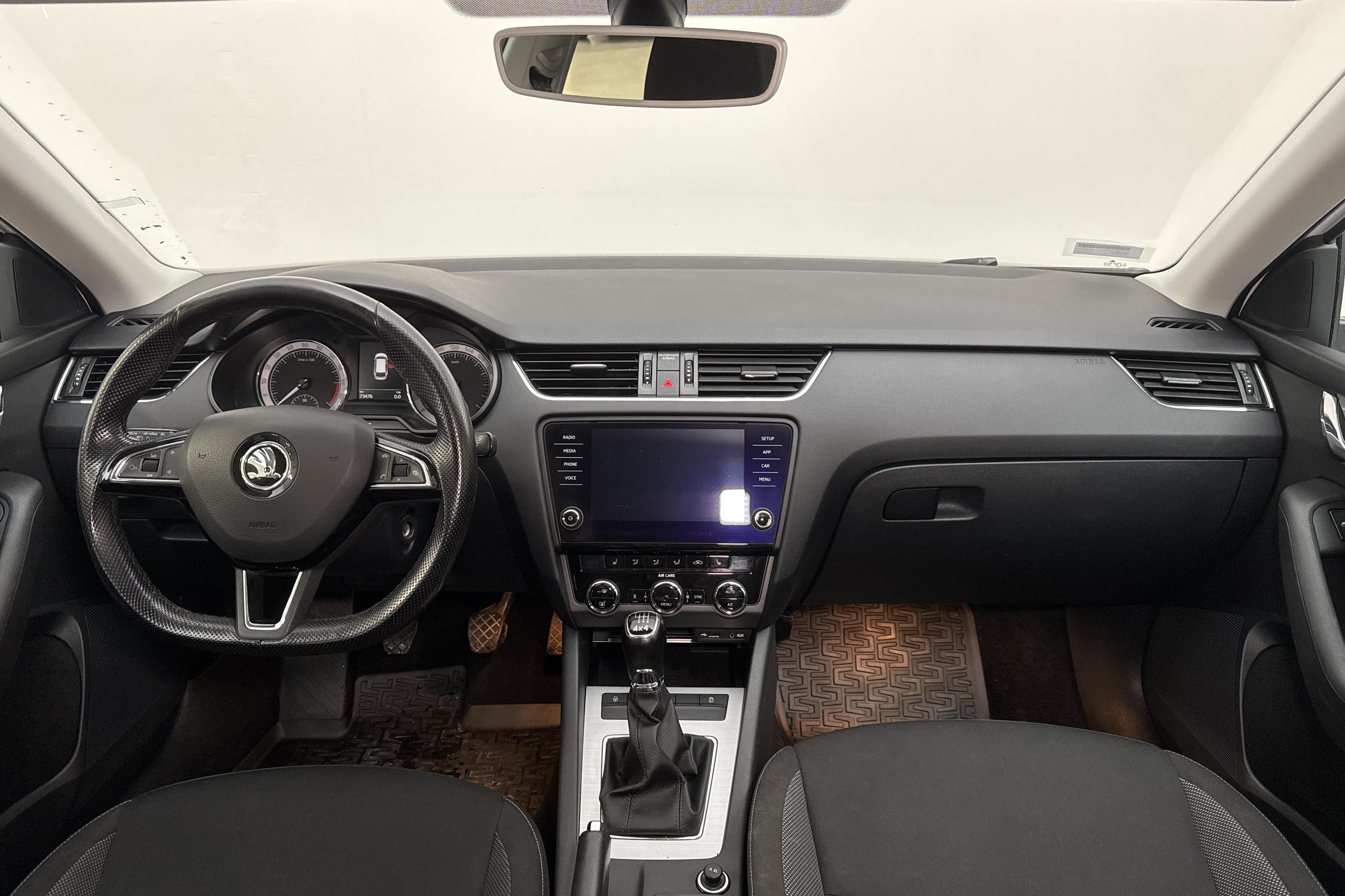 Skoda Octavia III 2.0 TDI CR Combi 4x4 (150hk) - 73 470 km - Manuaalinen - valkoinen - 2018