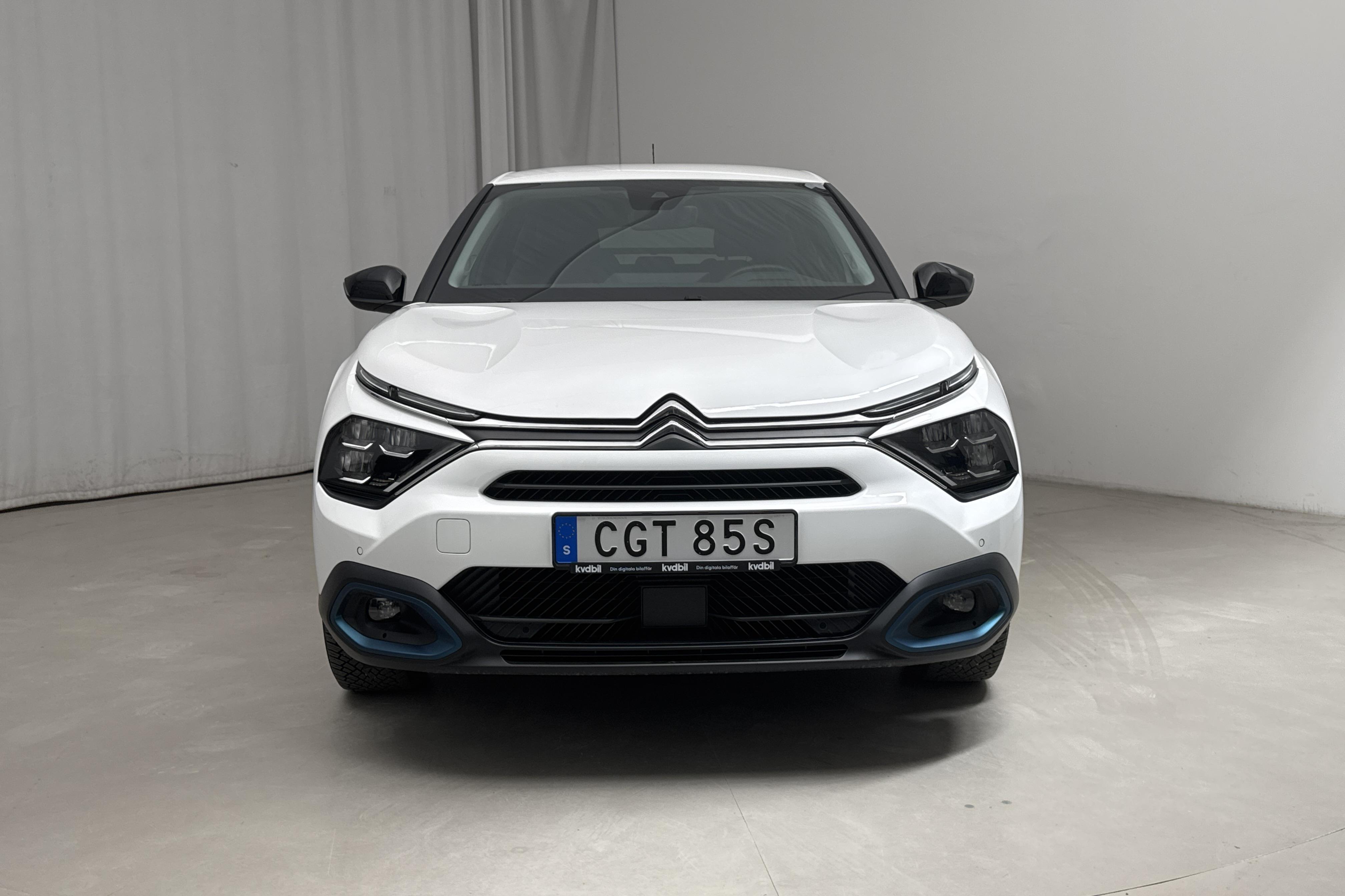 Citroen e-C4 50 kWh (136hk) - 27 700 km - Automaatne - valge - 2022