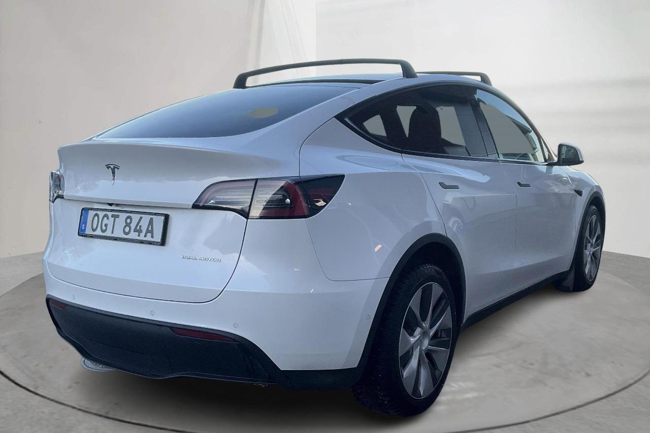 Tesla Model Y Long Range Dual Motor AWD - 56 350 km - Automatic - white - 2022