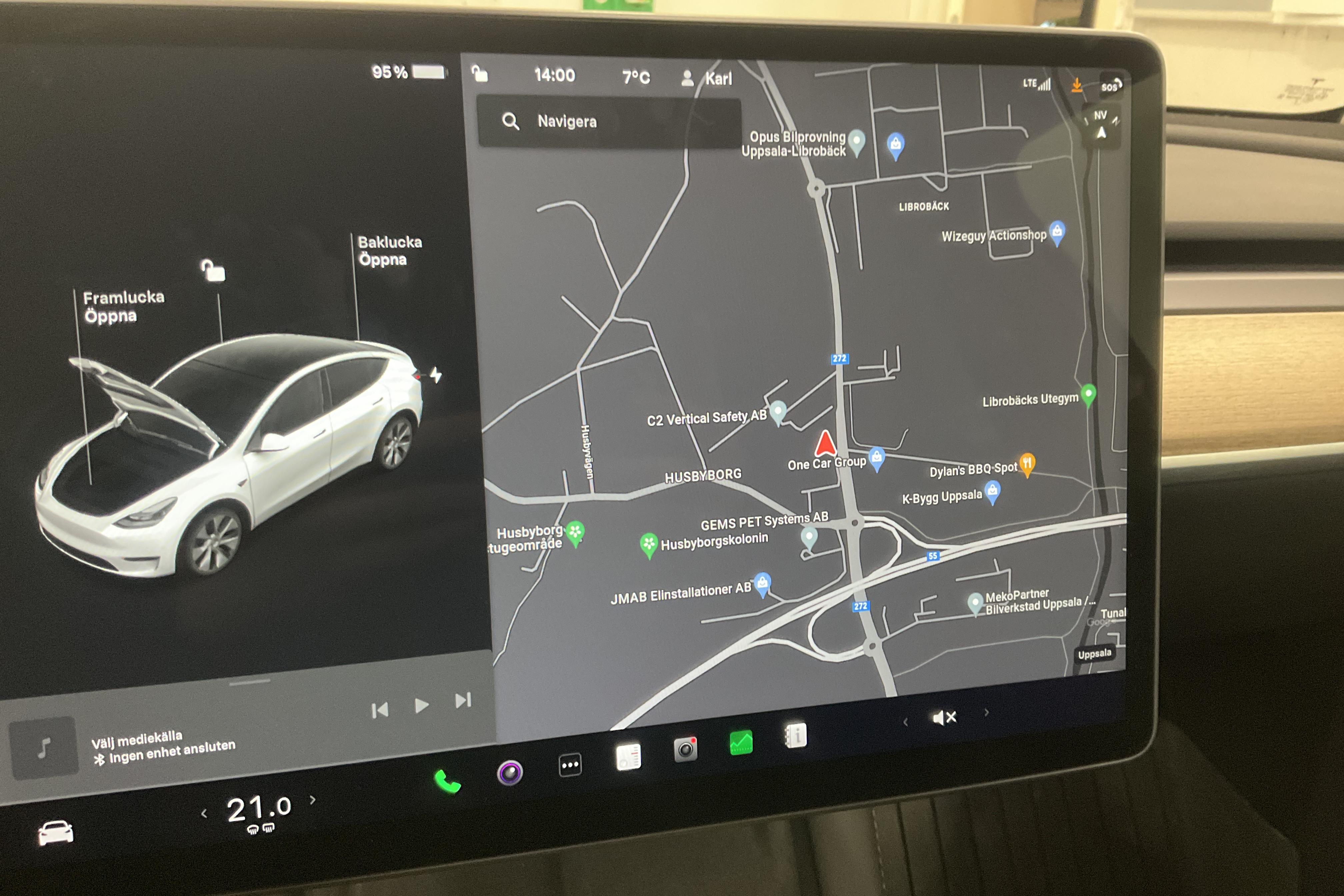 Tesla Model Y Long Range Dual Motor AWD - 56 350 km - Automatic - white - 2022