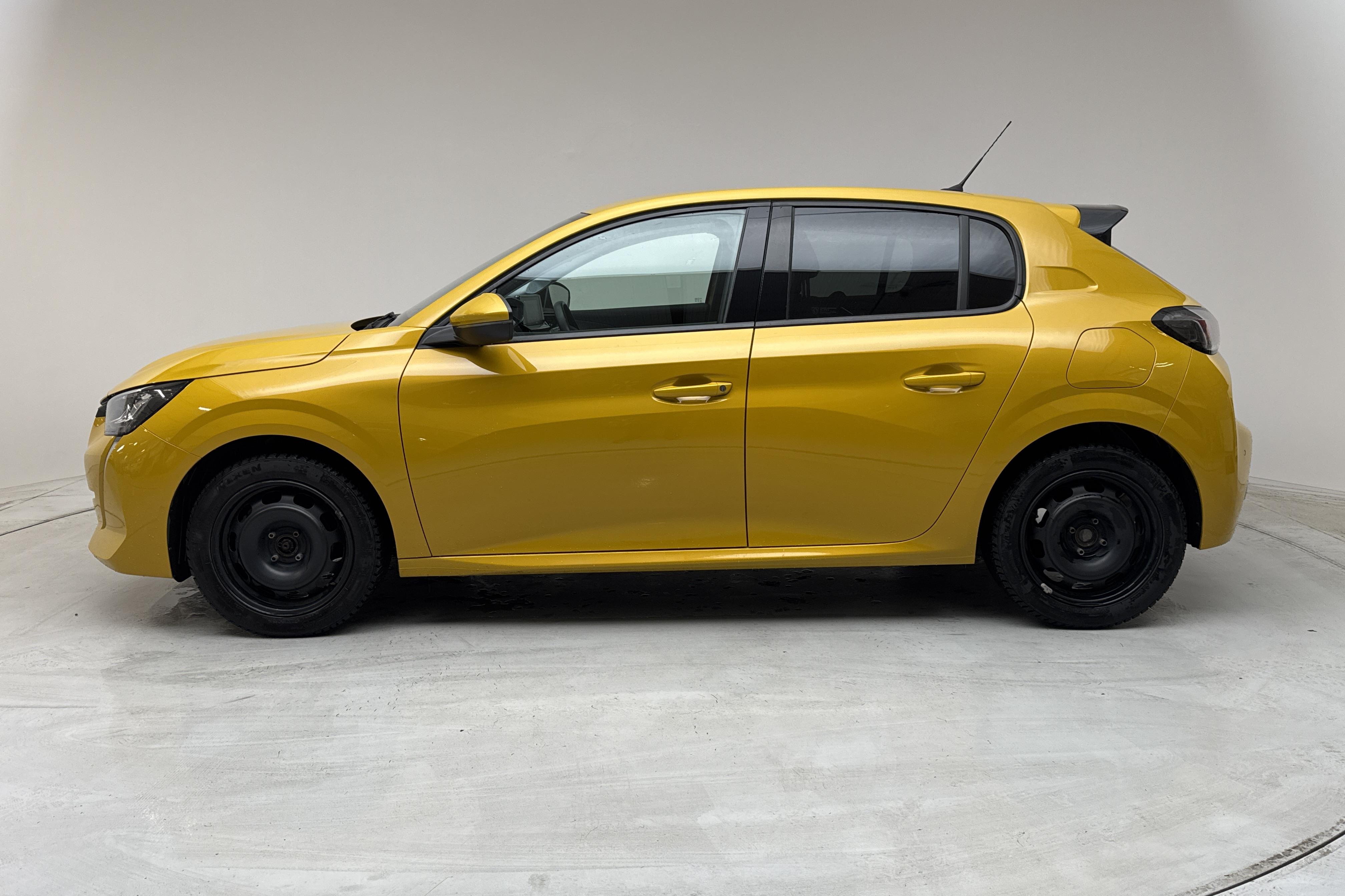 Peugeot 208 1.2 PureTech 5dr (100hk) - 44 570 km - Automatic - yellow - 2021