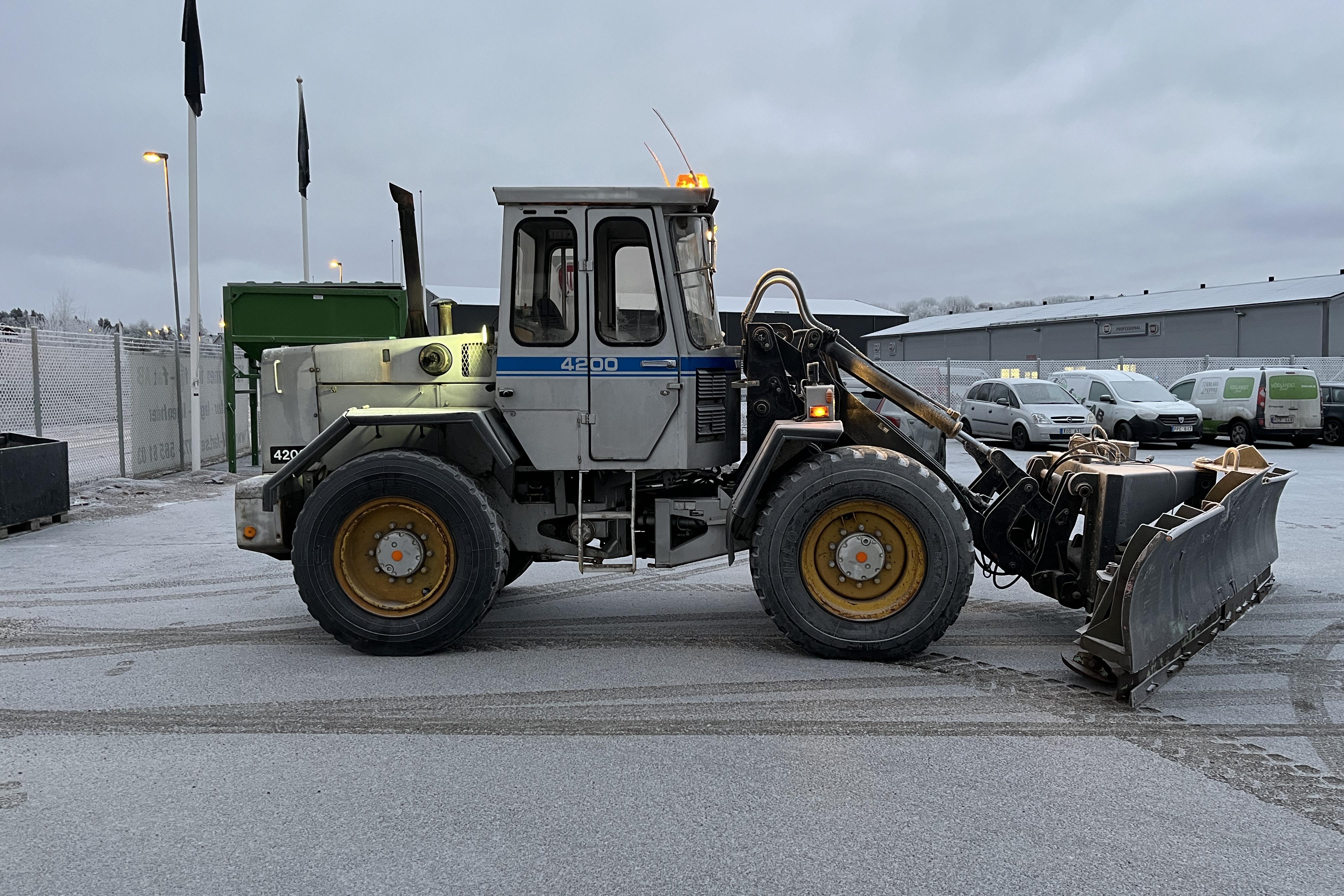 Volvo 4200 Jubileumsmodell -  - Automaattinen - 1982