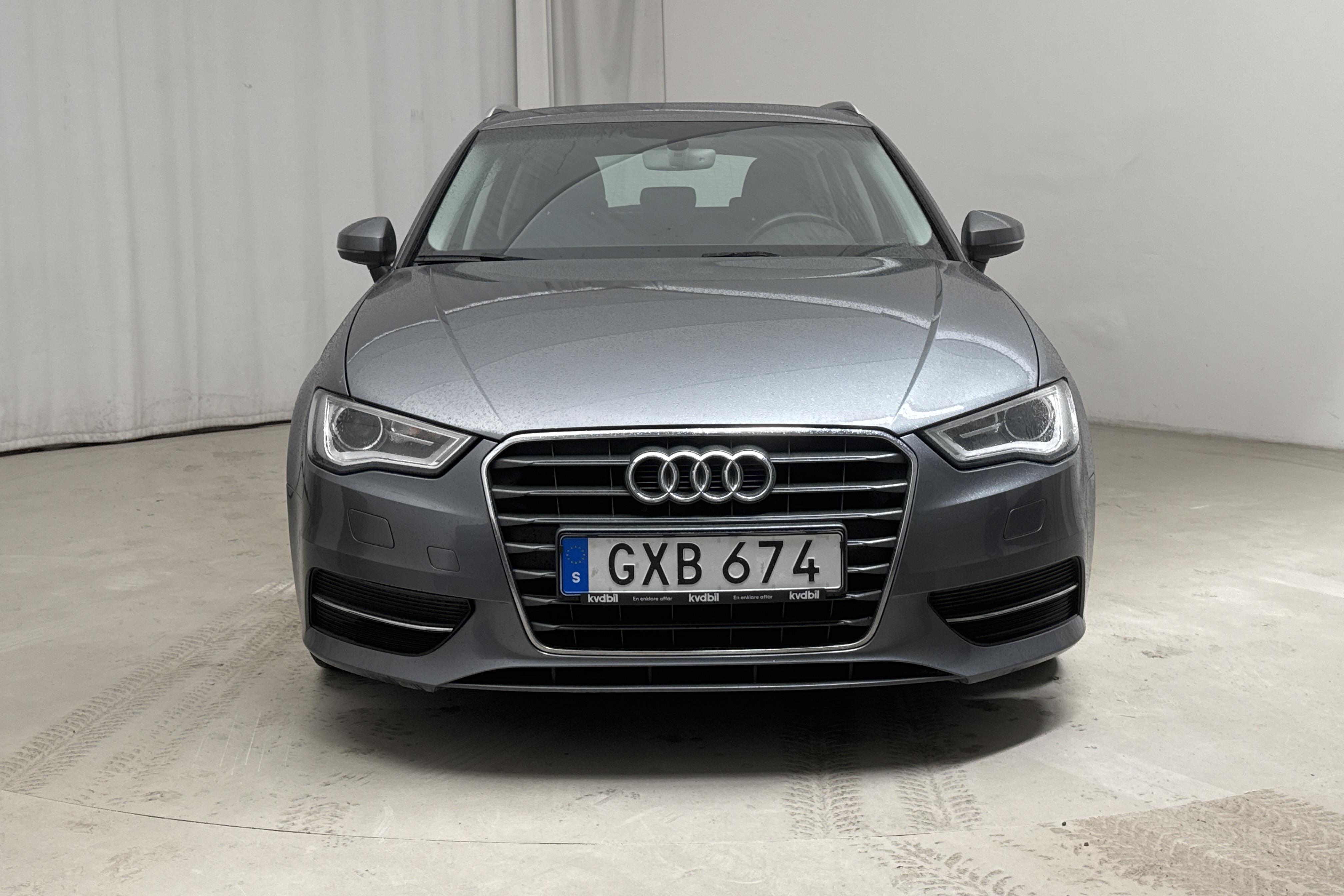 Audi A3 1.6 TDI Sportback (110hk) - 17 503 mil - Manuell - grå - 2016