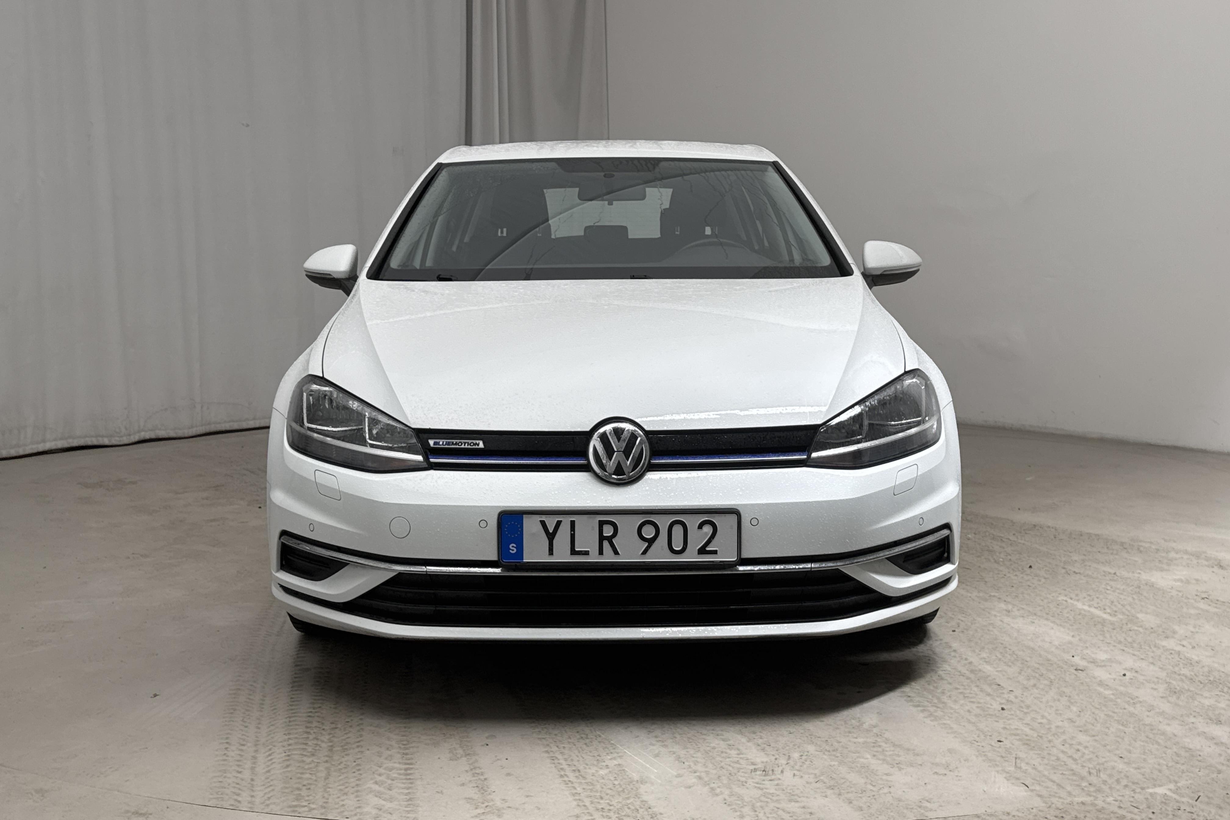 VW Golf VII 1.5 TSI 5dr (130hk) - 5 298 mil - Manuell - vit - 2018