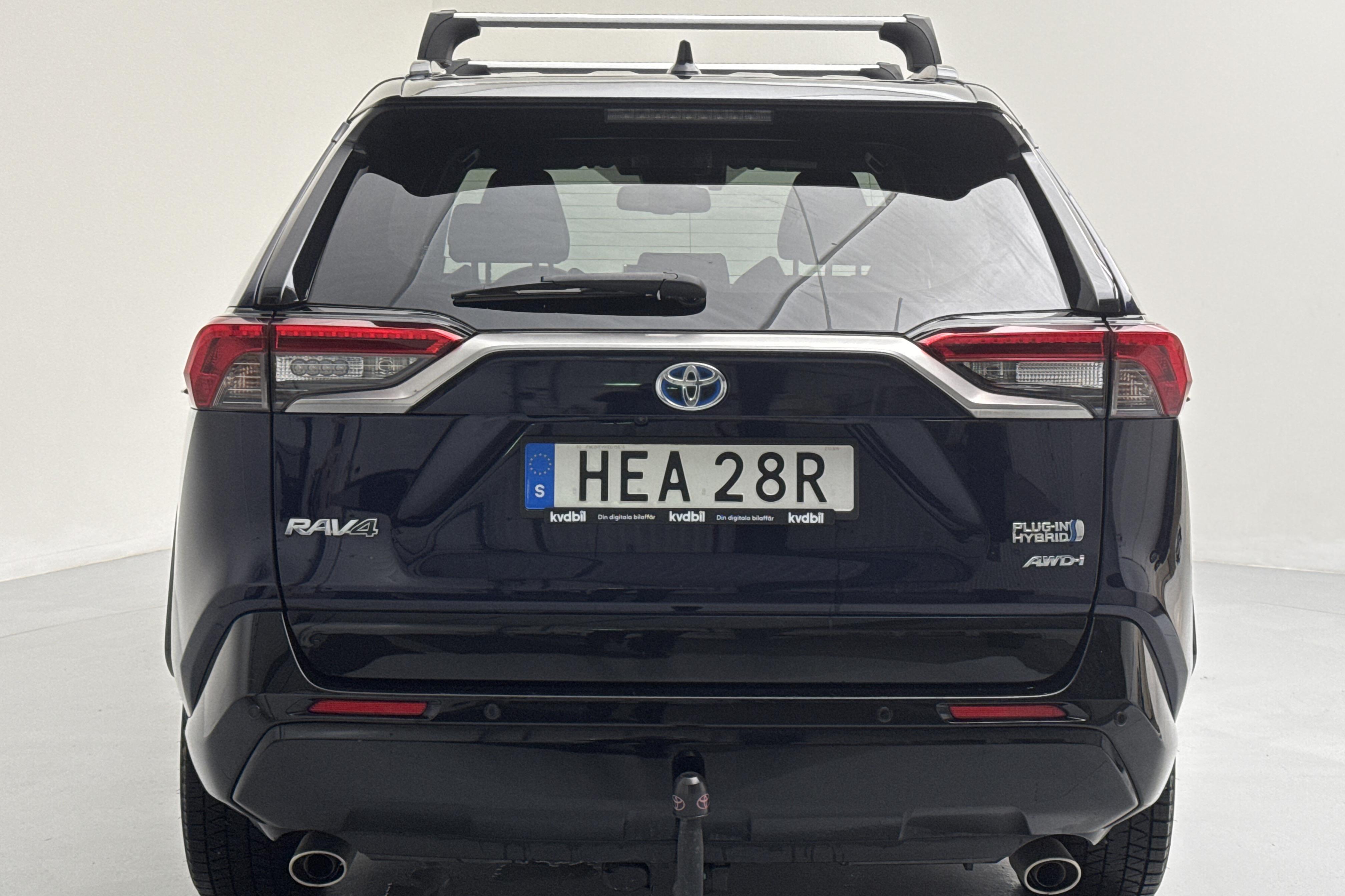 Toyota RAV4 2.5 Plug-in Hybrid AWD (306hk) - 76 400 km - Automatyczna - niebieski - 2021