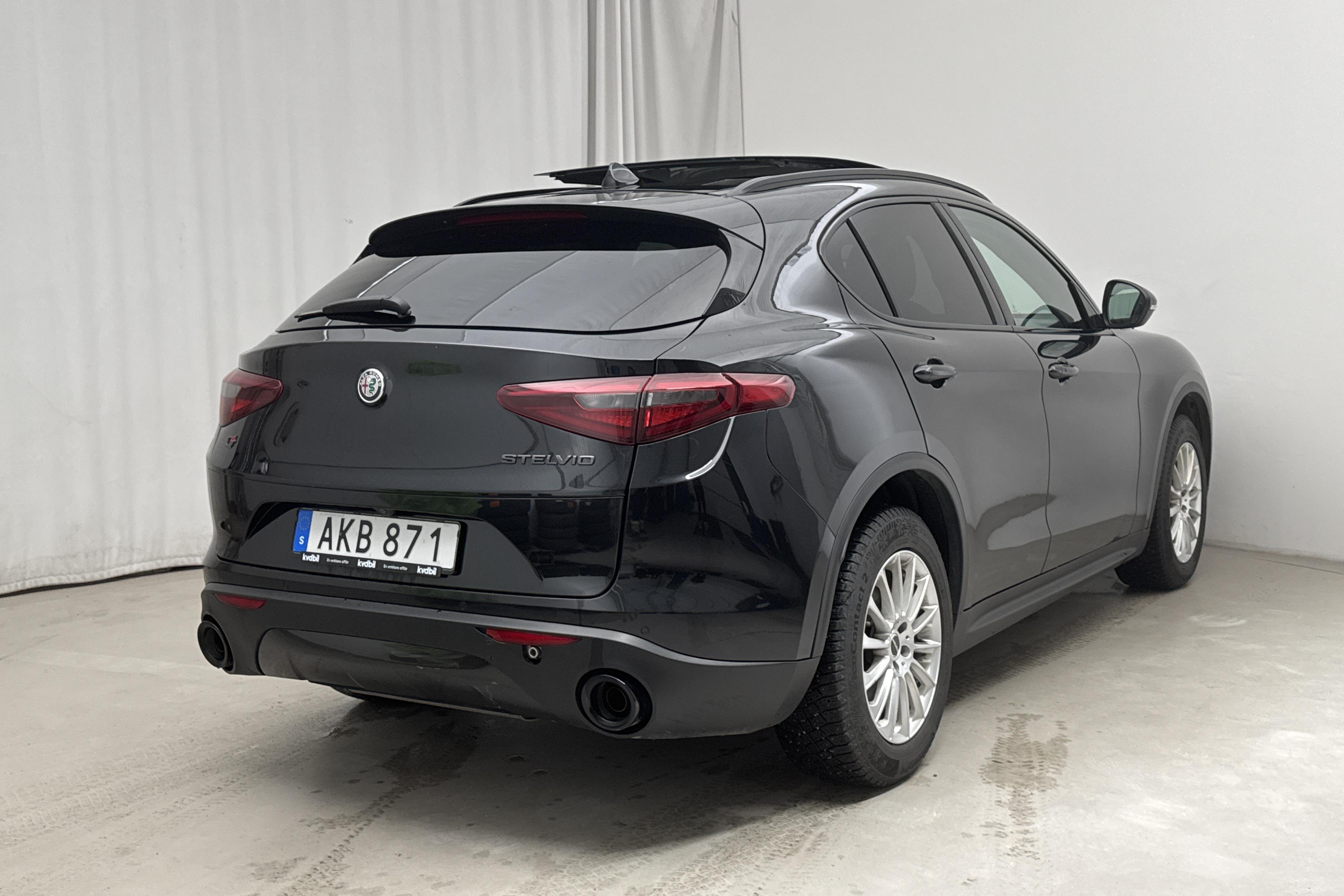 Alfa Romeo Stelvio 2.0 AWD (280hk) - 112 740 km - Automatyczna - czarny - 2019