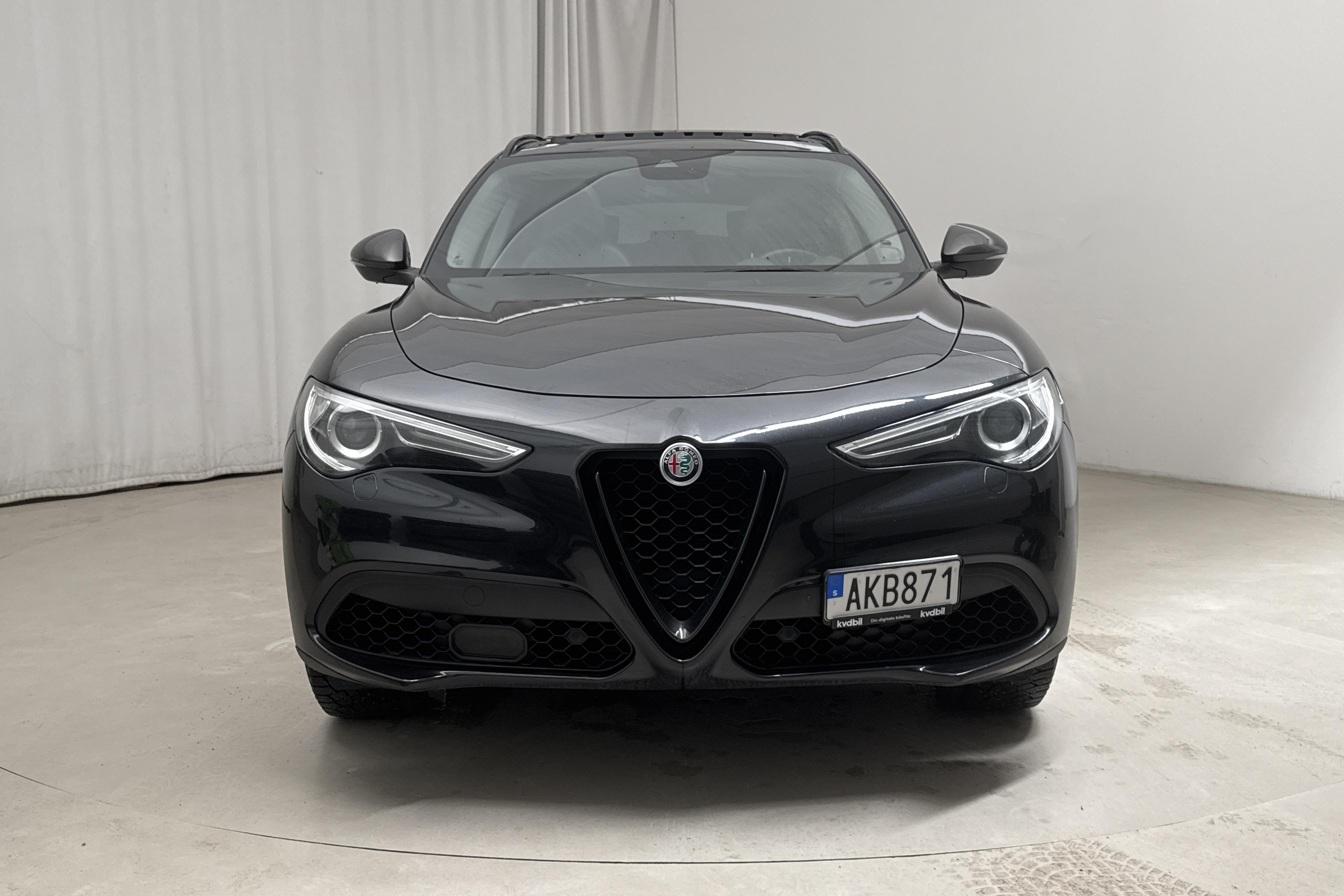 Alfa Romeo Stelvio 2.0 AWD (280hk) - 112 740 km - Automatyczna - czarny - 2019