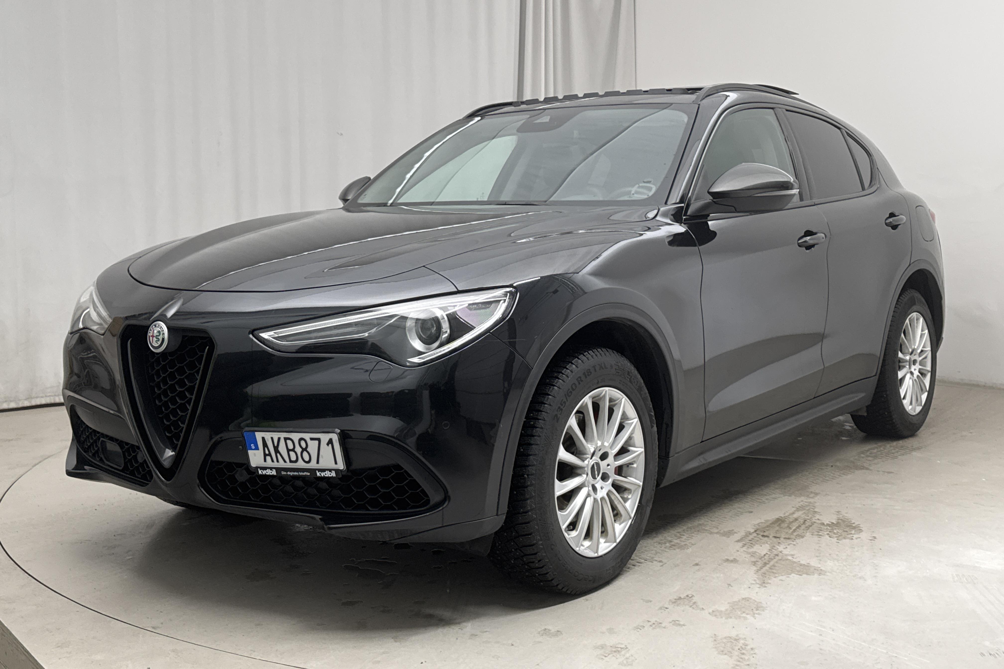 Alfa Romeo Stelvio 2.0 AWD (280hk) - 112 740 km - Automatyczna - czarny - 2019