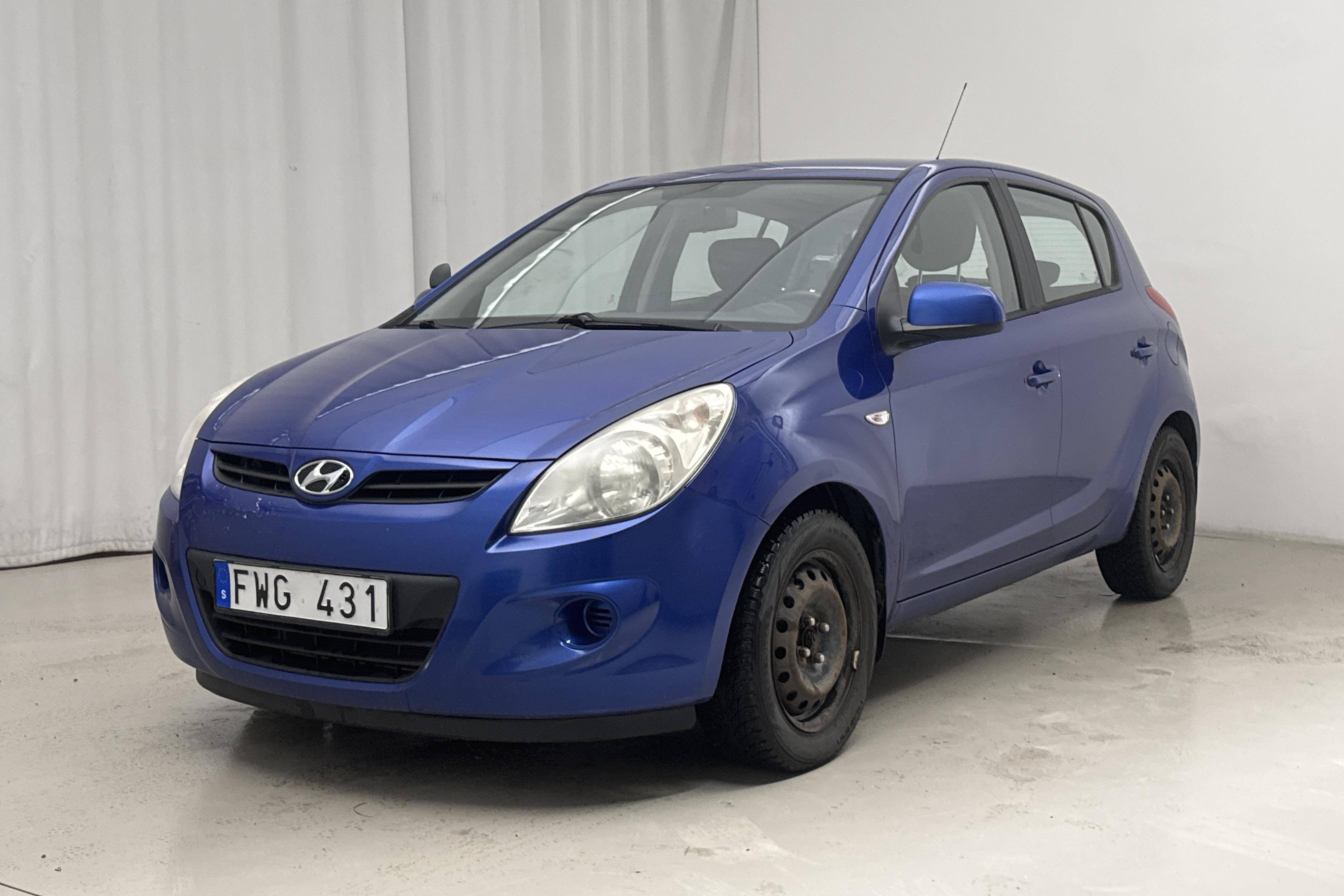 Hyundai i20 1.4 (100hk) - 12 071 mil - Manuell - blå - 2009