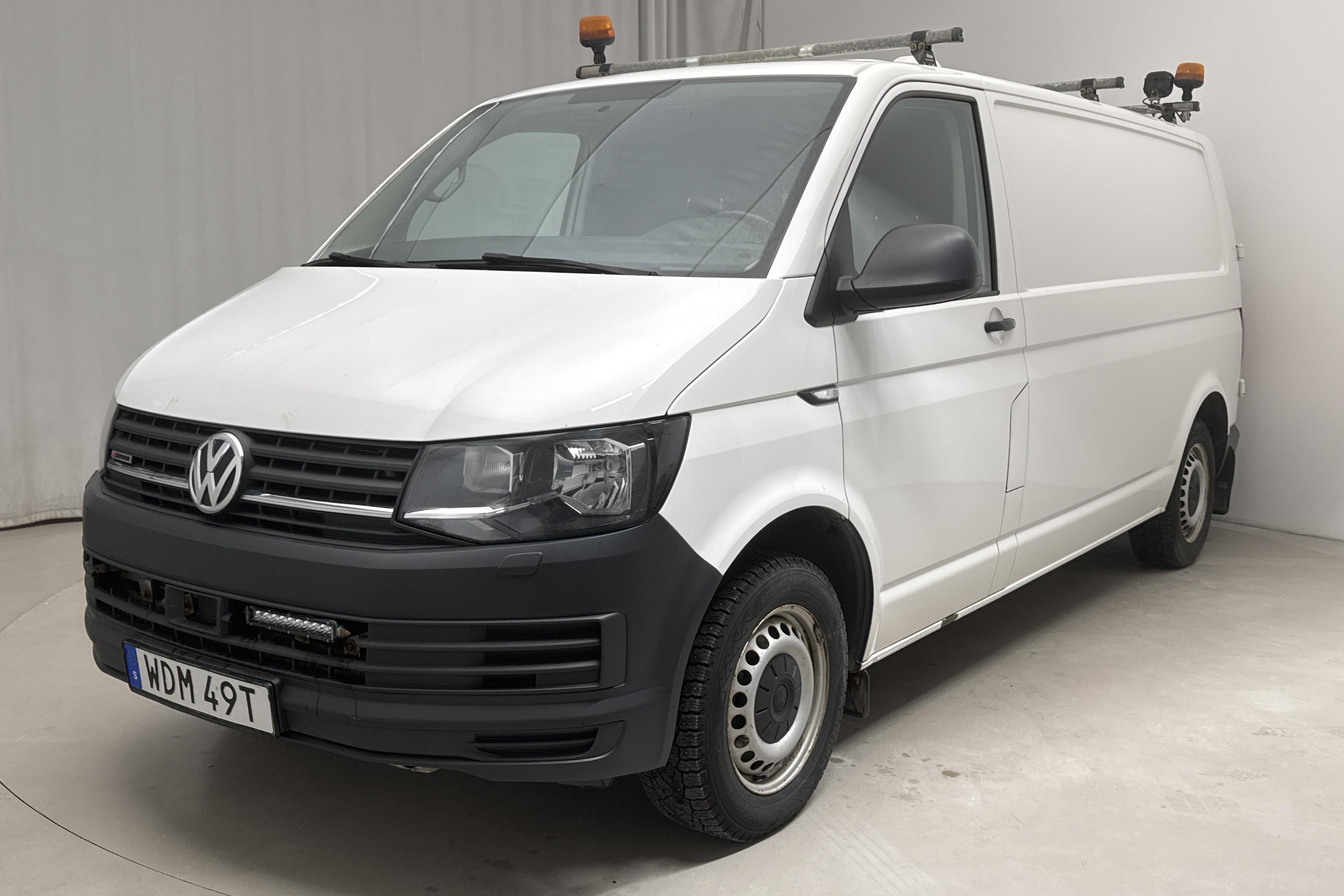 VW Transporter T6 2.0 TDI BMT Skåp 4MOTION (150hk) - 170 350 km - Käsitsi - valge - 2019