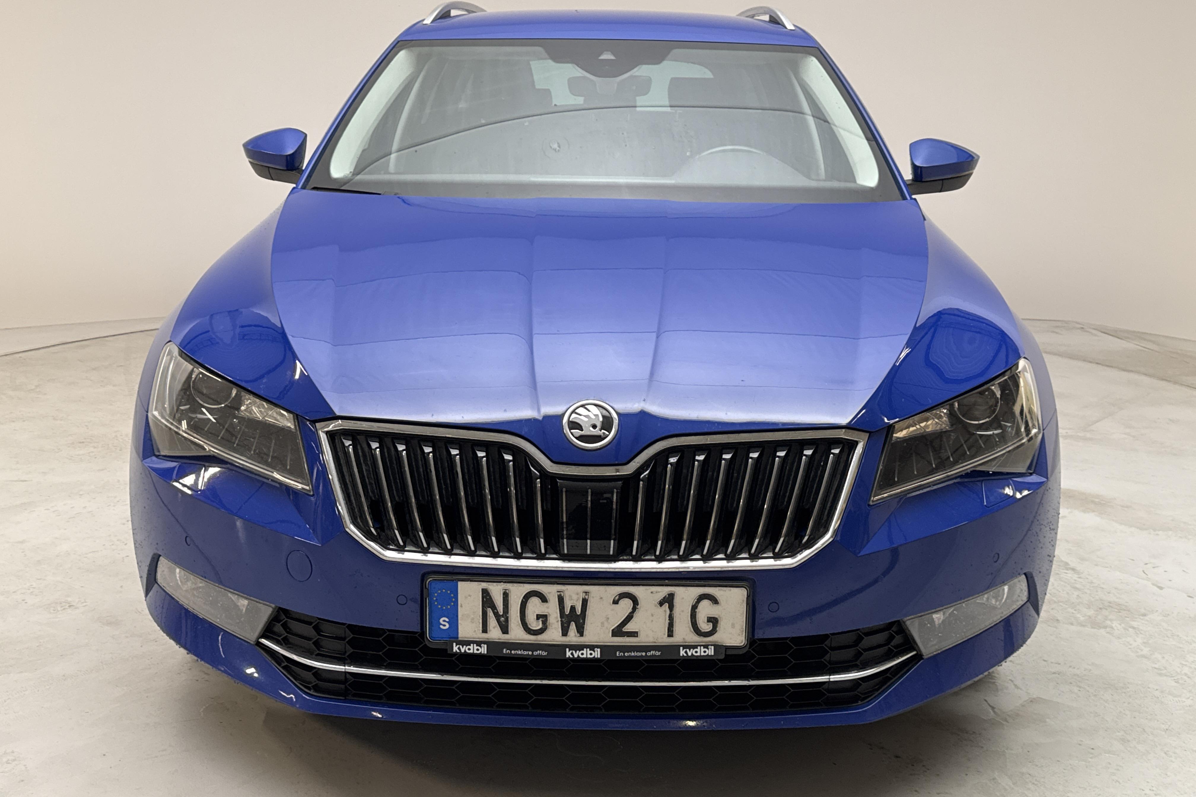 Skoda Superb 2.0 TDI 4x4 Kombi (190hk) - 206 330 km - Automatic - blue - 2019