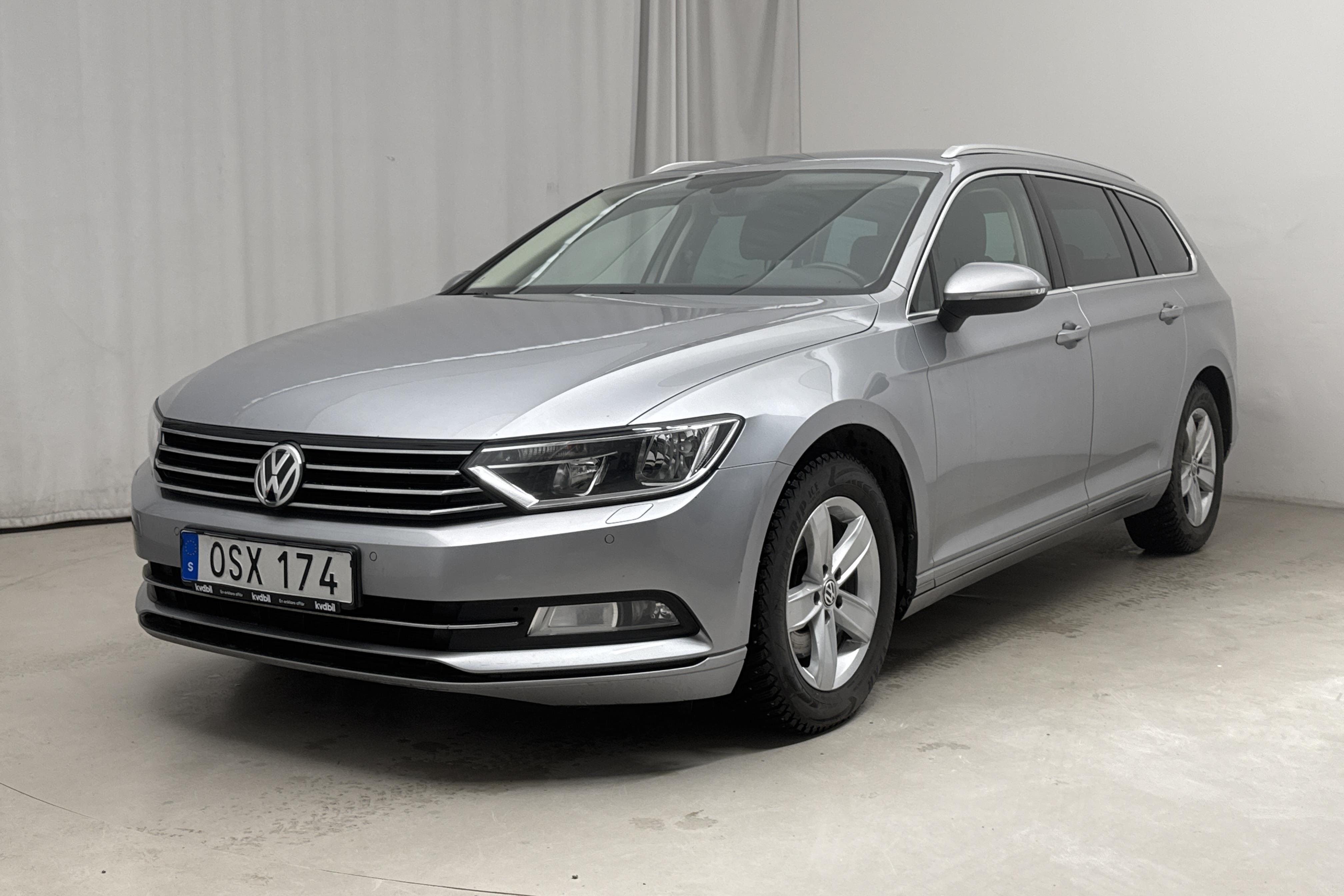 VW Passat 1.4 TSI Sportscombi (150hk) - 12 107 mil - Manuell - silver - 2018