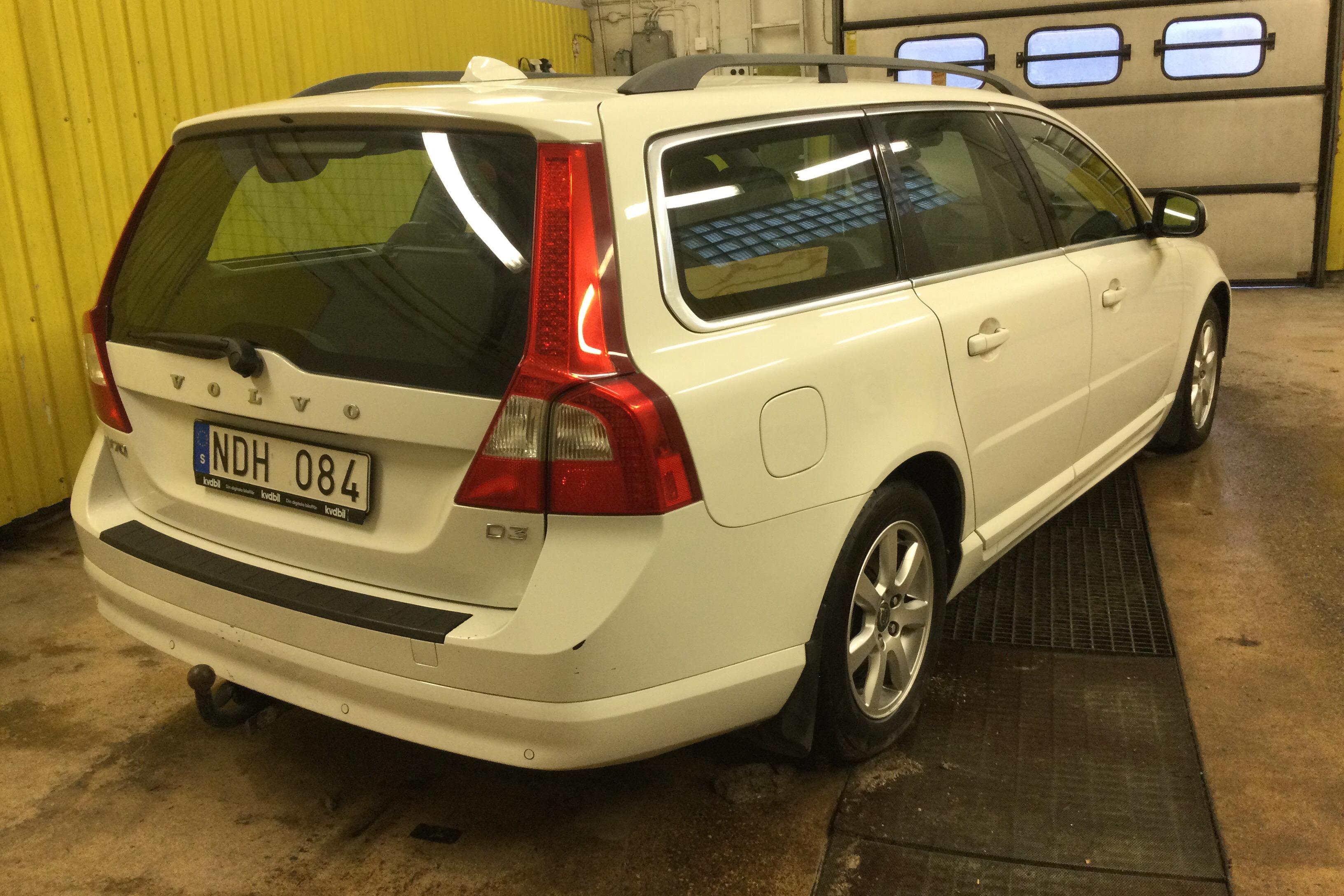 Volvo V70 II D3 (136hk) - 26 298 mil - Manuell - vit - 2013