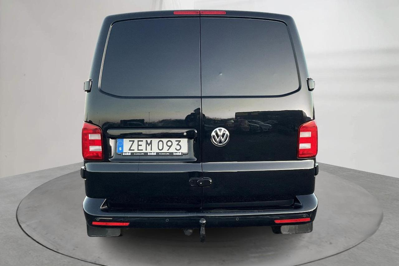 VW Transporter T6 2.0 TDI BMT Skåp (150hk) - 134 190 km - Automaattinen - musta - 2018