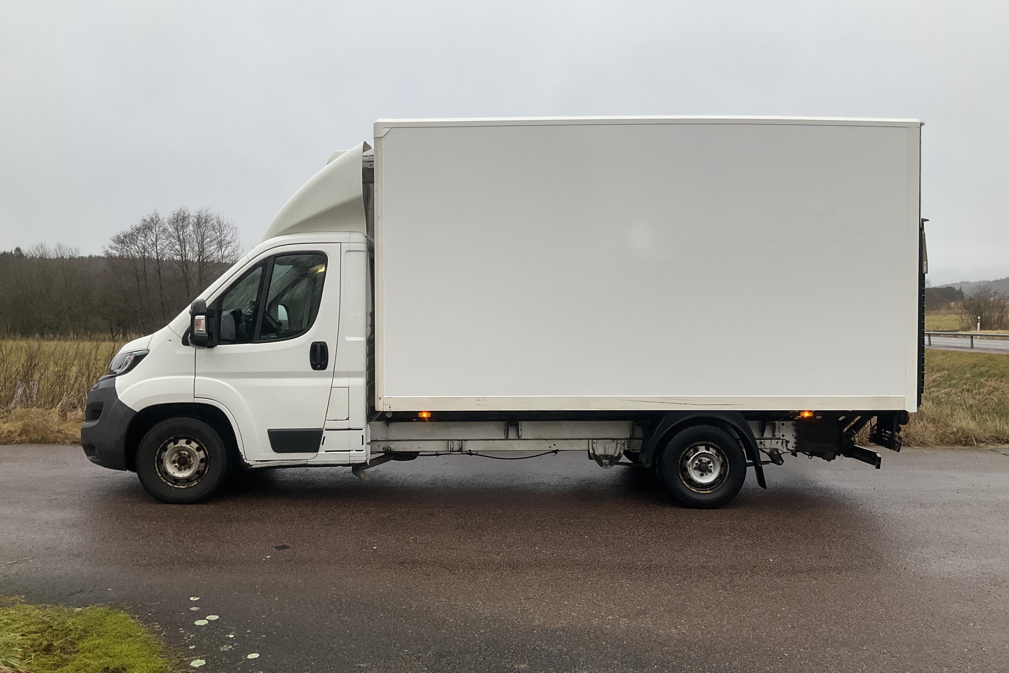 Peugeot Boxer 2.2 HDI Volymskåp (150hk) - 26 089 mil - Manuell - vit - 2016