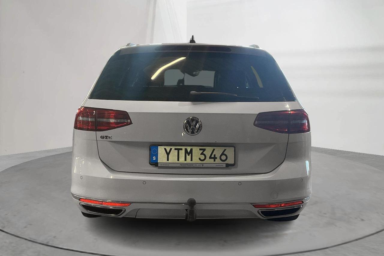 VW Passat 1.4 Plug-in-Hybrid Sportscombi (218hk) - 169 930 km - Automatic - white - 2018