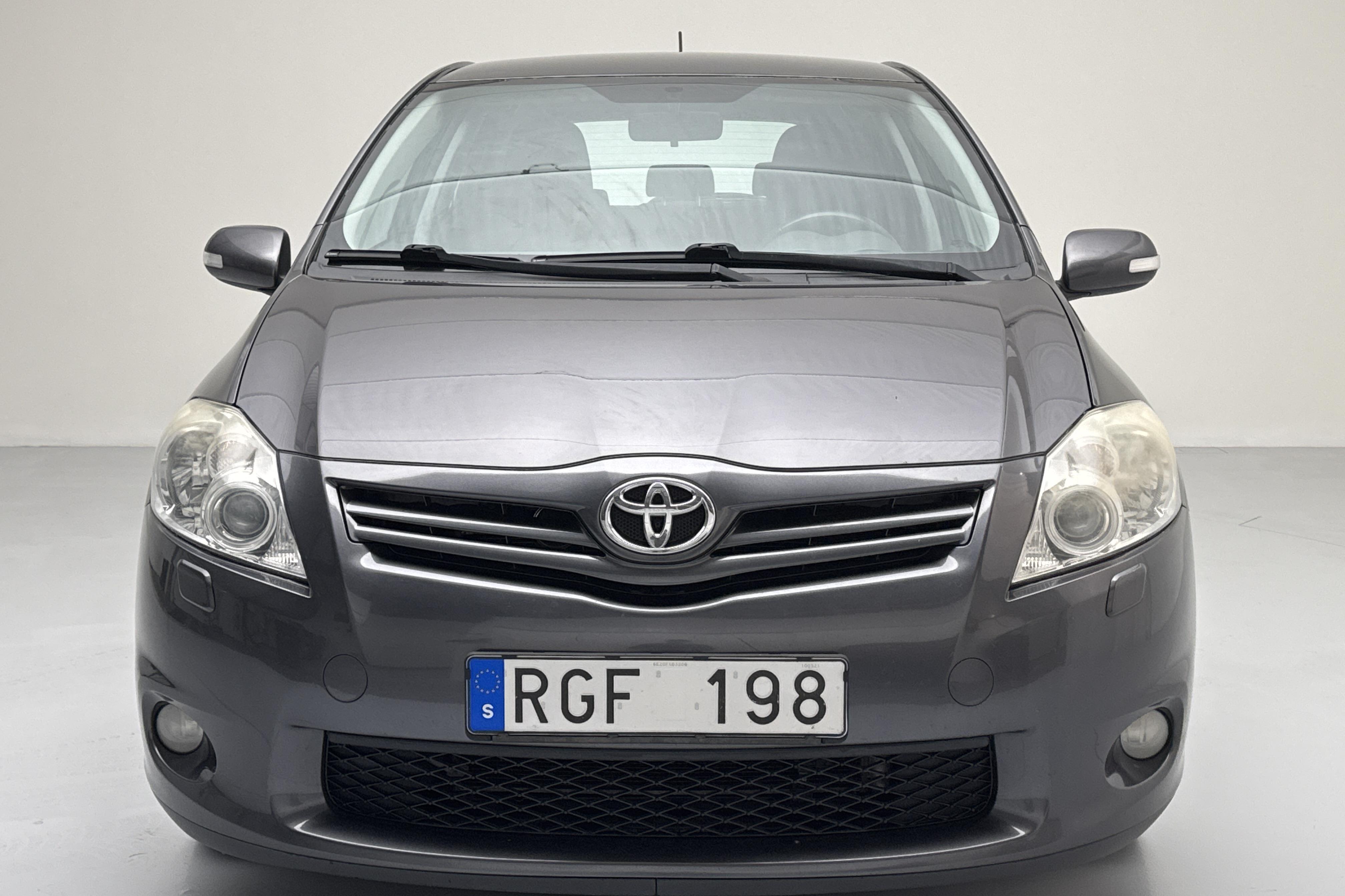 Toyota Auris 1.6 VVT-i 5dr (132hk) - 173 620 km - Käsitsi - Dark Grey - 2010